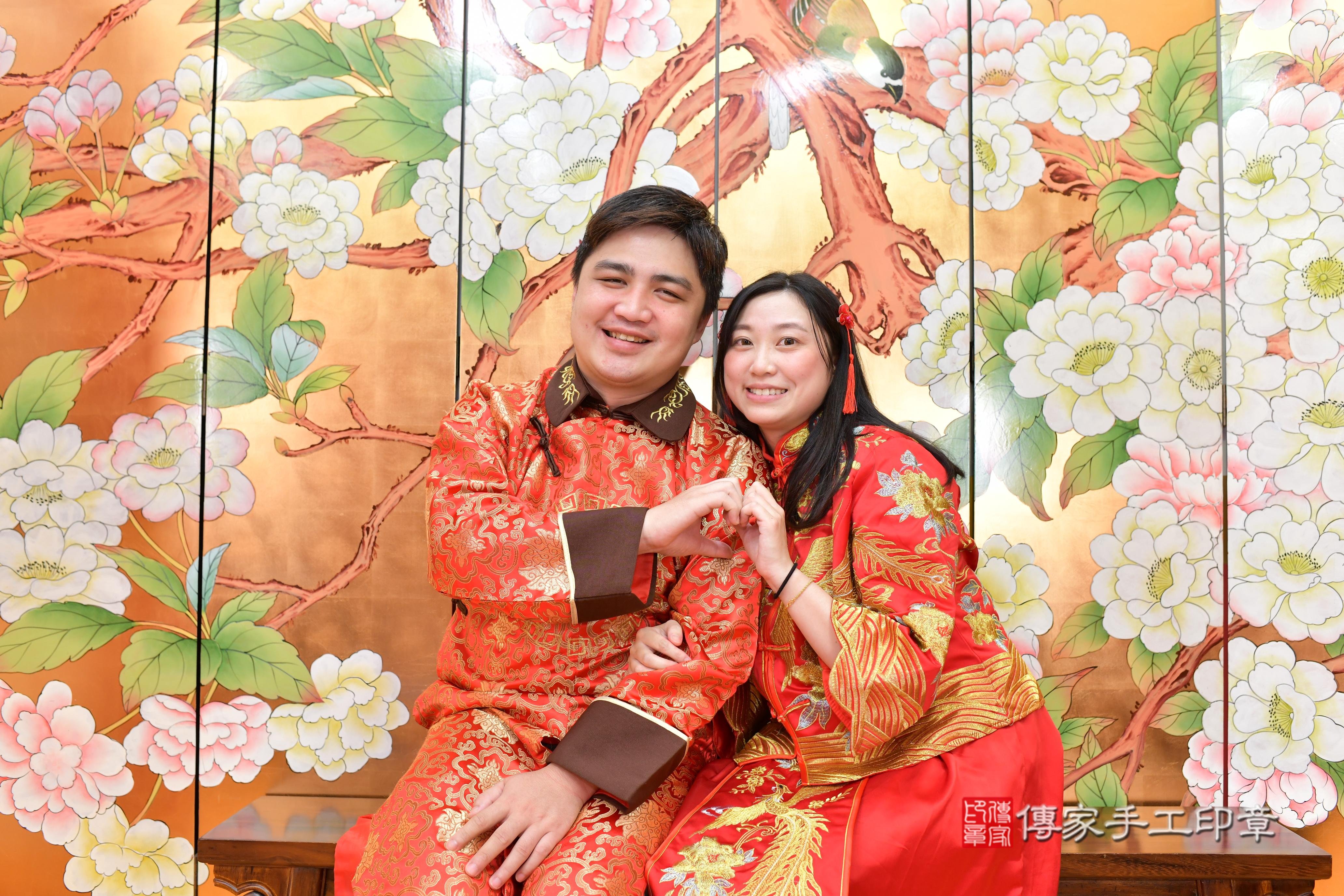 傳家手工印章桃園店、抓周、度脺、美式風會場、傳家嬰兒古禮、吉祥話、抓周道具物品24種、拍照。抓周證書。寶寶抓周、滿周歲、生日快樂、祝福