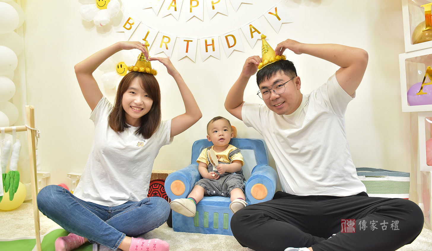 廖寶寶美式抓周活動過程拍照img-7.jpg