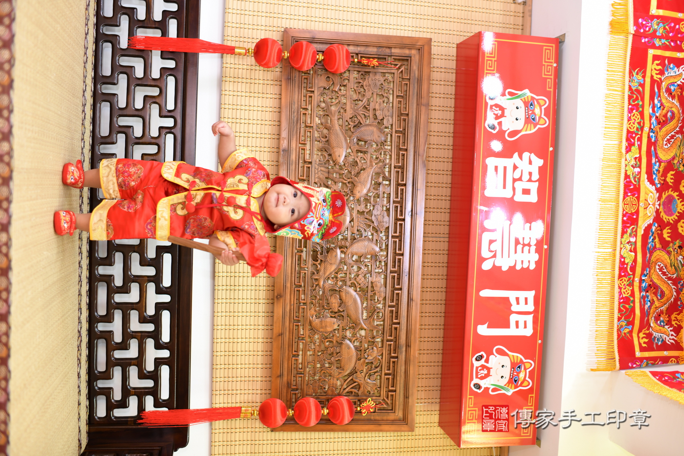 台南市永康區翔翔寶寶抓周推薦：傳家台南店抓周度脺現代美式會場及中國風會場，嬰兒古禮抓周流程儀式吉祥話、抓周道具物品24種、拍照。抓周證書。2025.9.20，照片11