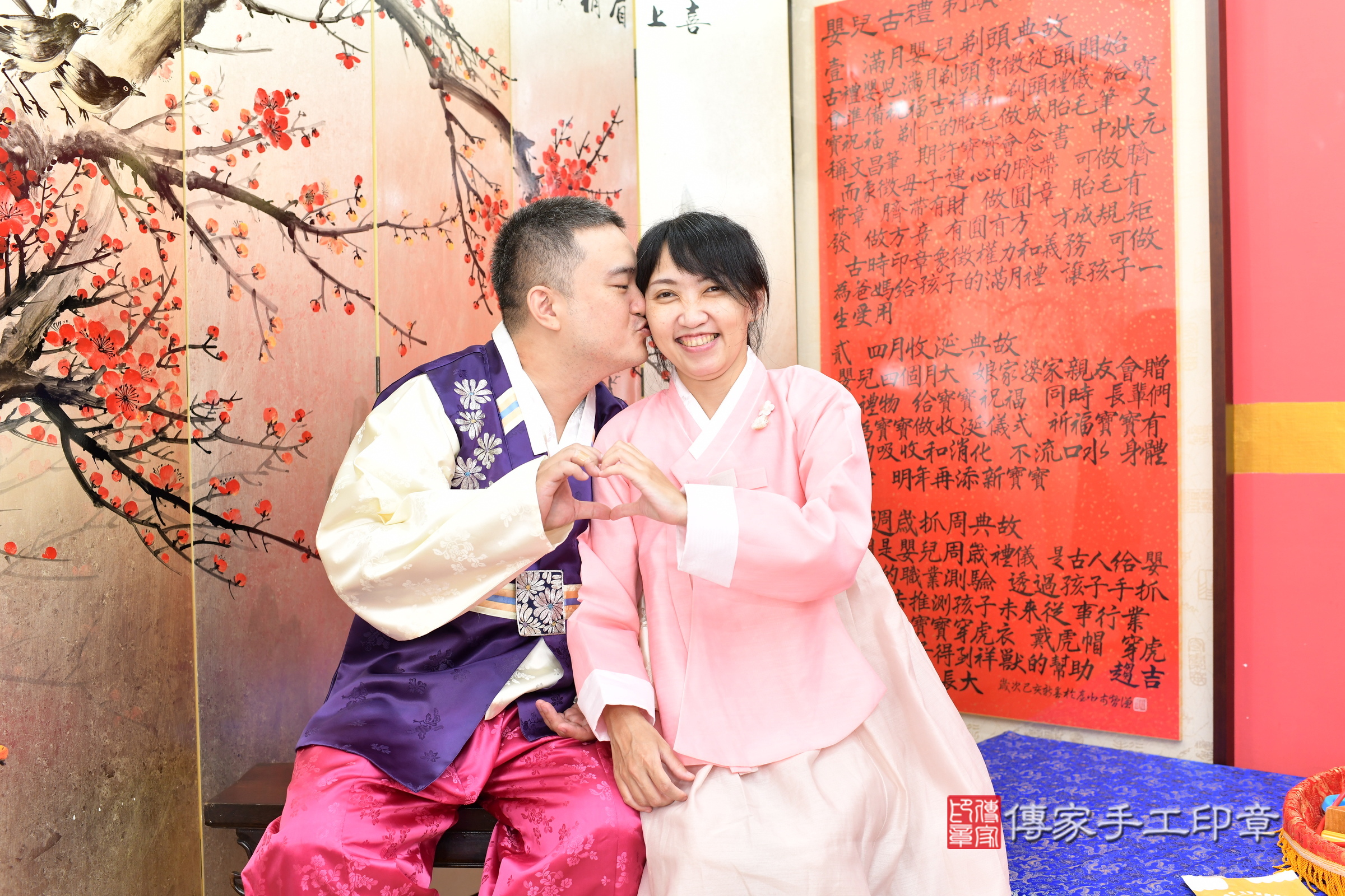 新北市永和區小迪寶寶抓周推薦：傳家新北店抓周度脺中國風會場，嬰兒古禮抓周流程儀式吉祥話、抓周道具物品24種、拍照。抓周證書。2025.9.6，照片7