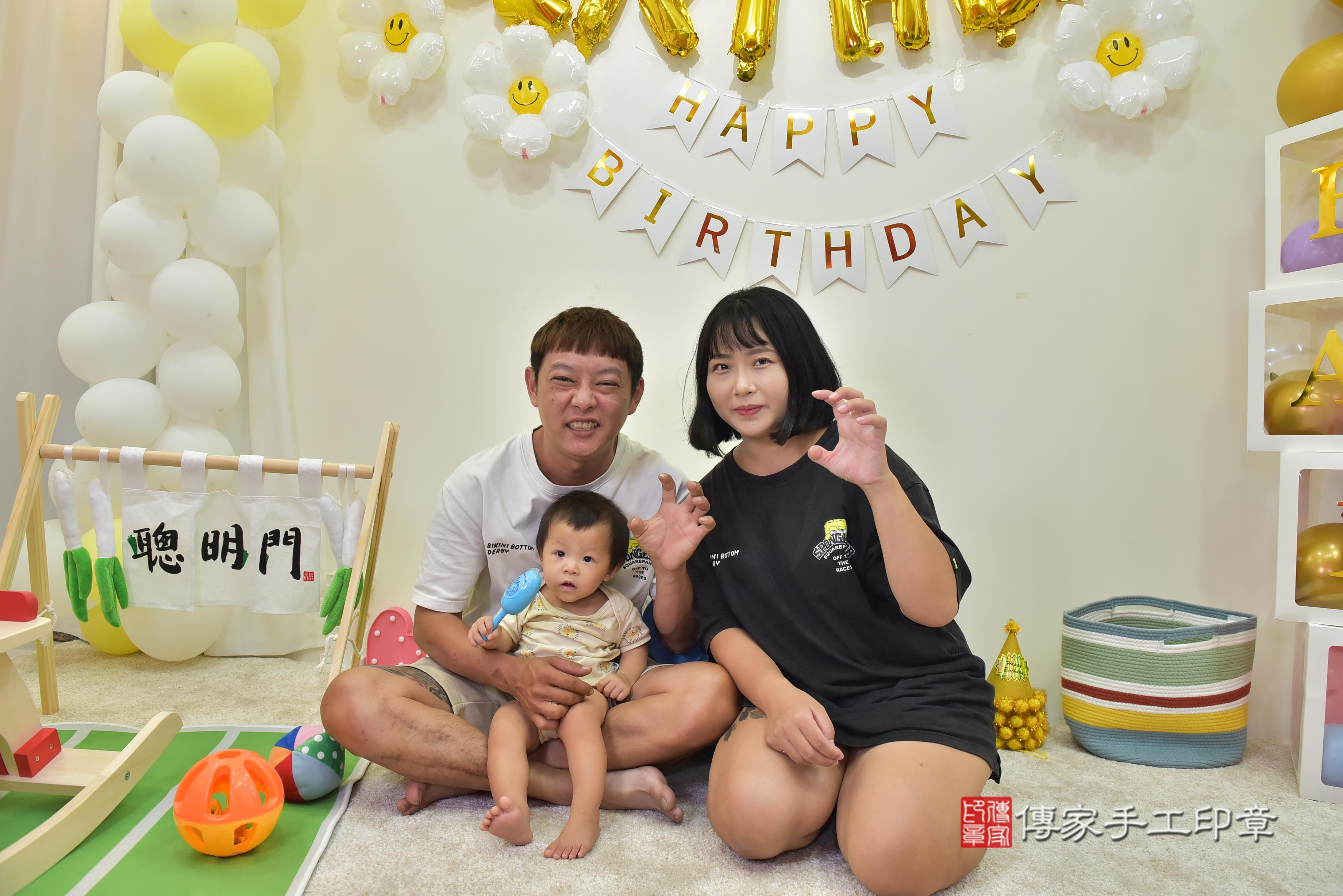 一歲抓周，寶寶的第一次性向測驗。台南市永康區慈慈寶貝抓周推薦 .....，案例照
