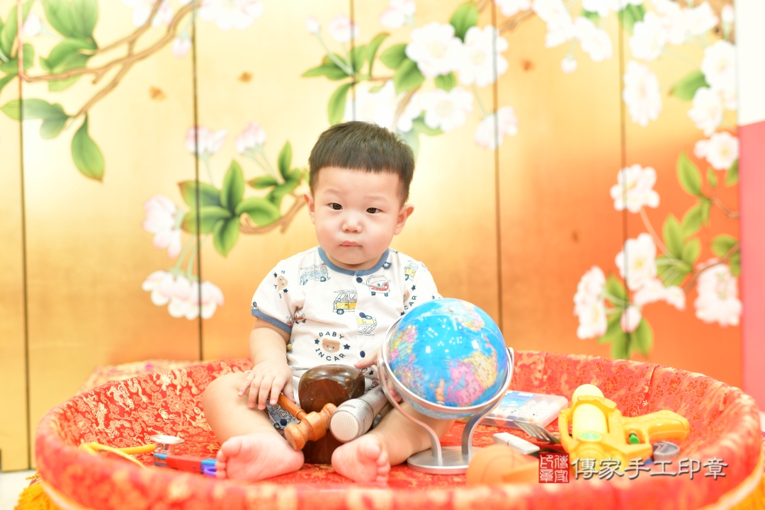 傳家手工印章台中店、抓周