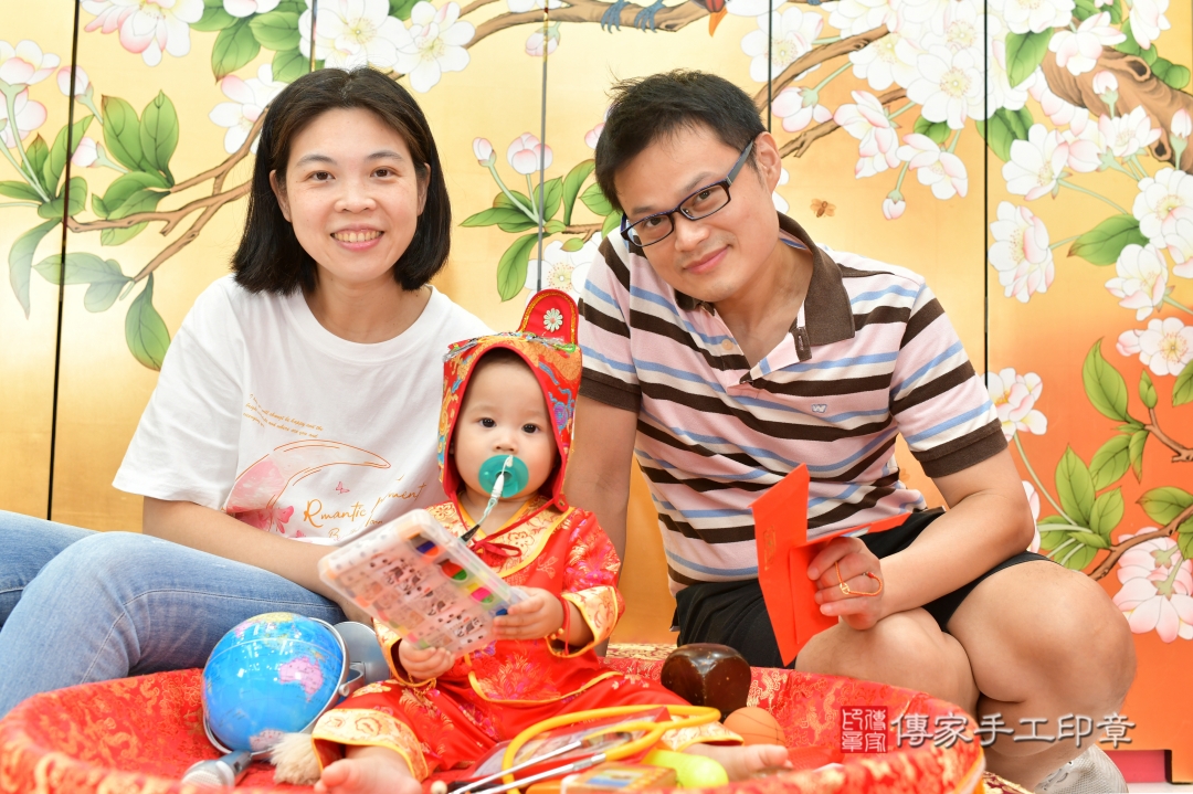 傳家手工印章台中店、抓周