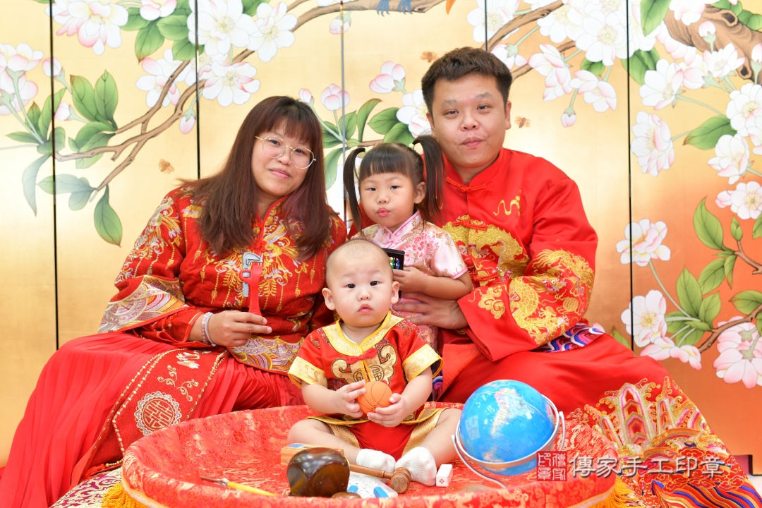 傳家手工印章台中店、抓周