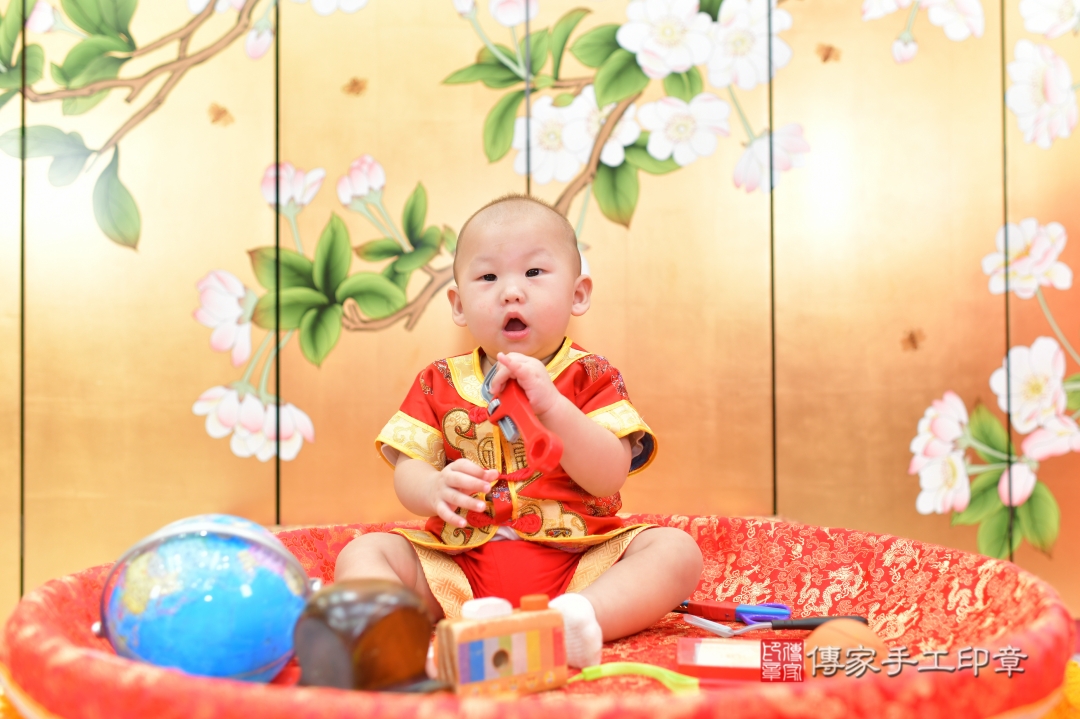 傳家手工印章台中店、抓周