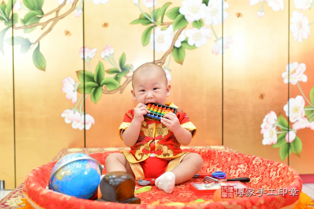 傳家手工印章台中店、抓周