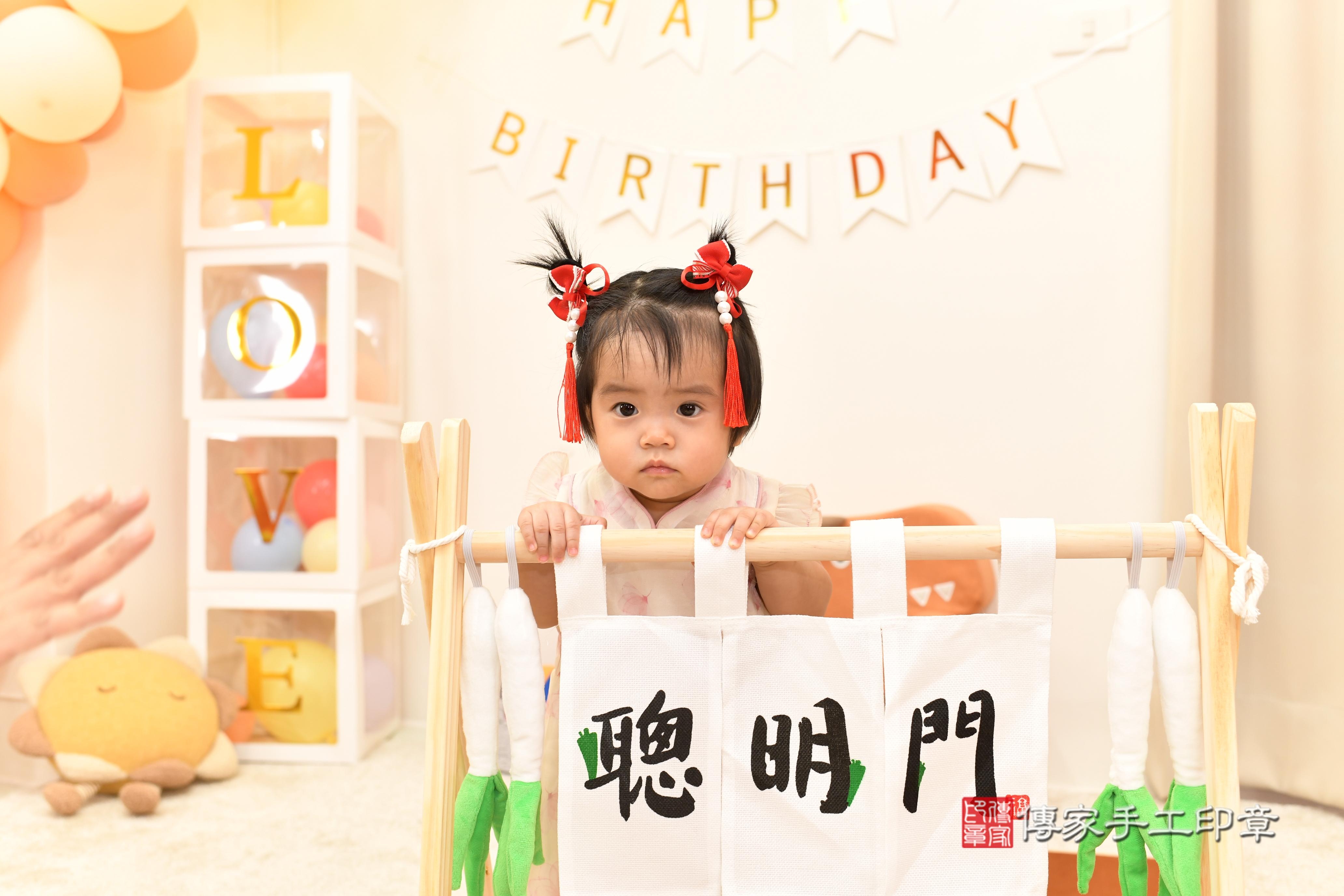 笑聲與祝福交織：抓週儀式的美好記憶！高雄市鳳山區彤彤寶貝抓周 .....，案例照