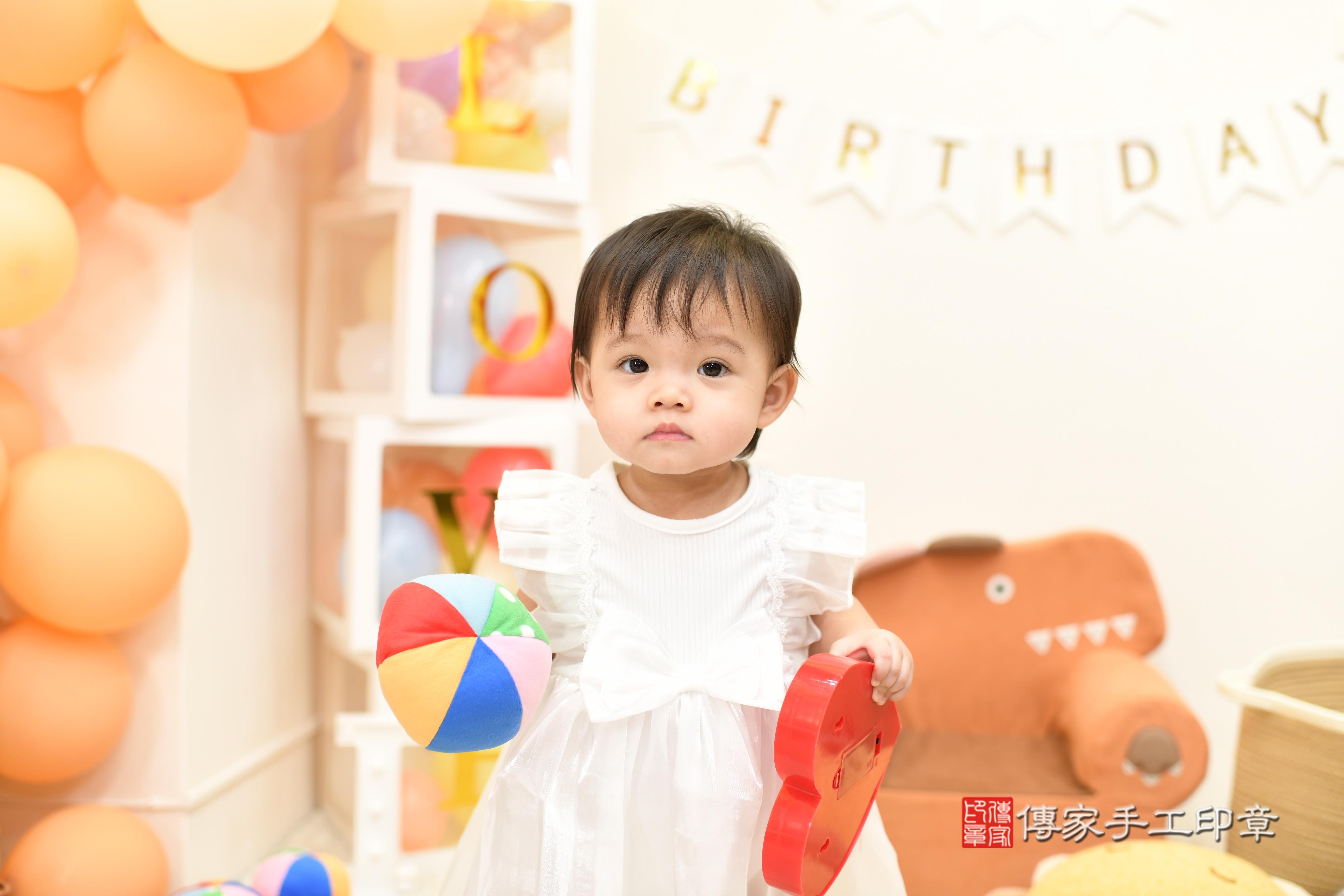 笑聲與祝福交織：抓週儀式的美好記憶！高雄市鳳山區柔柔寶貝抓周 .....，案例照