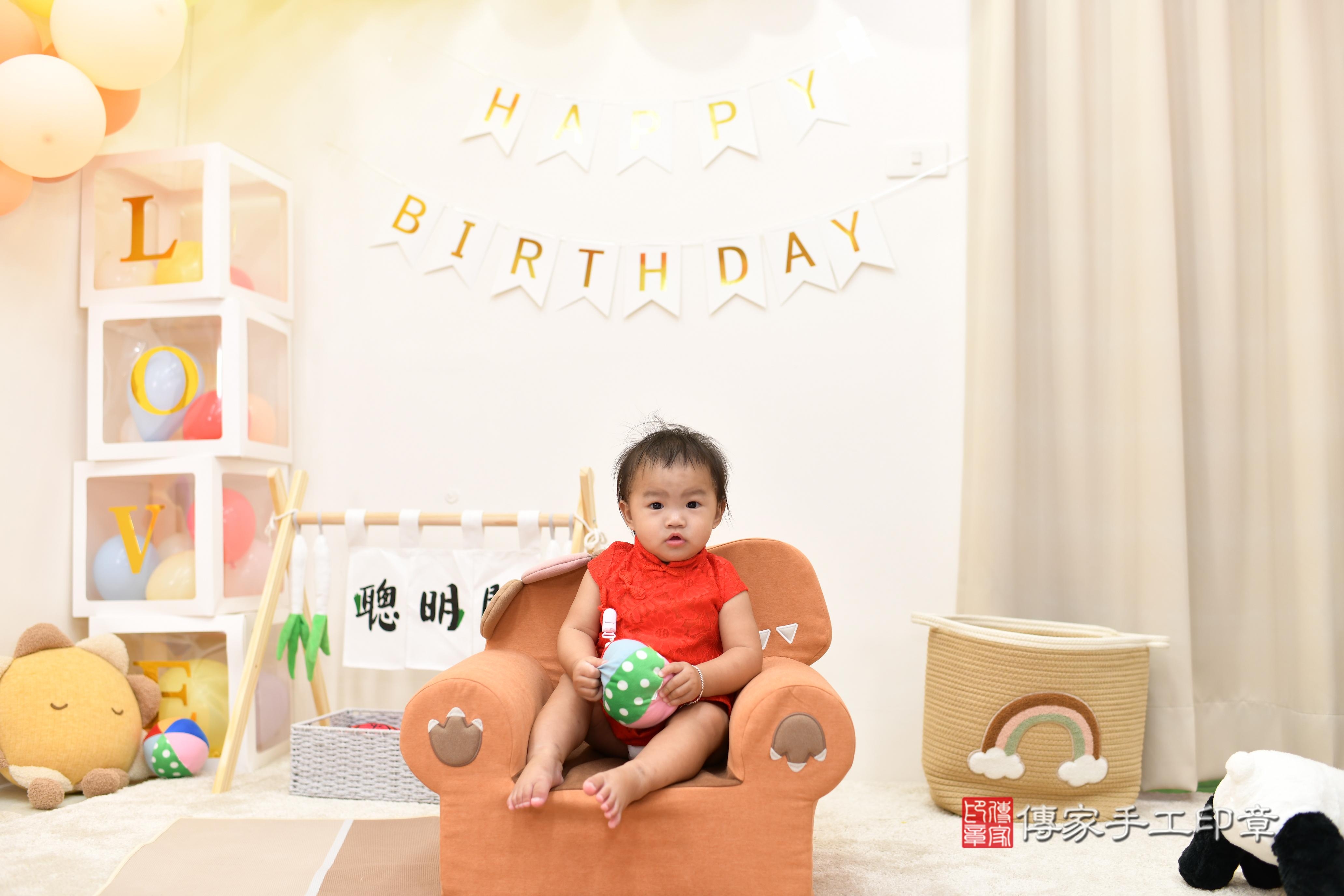 寶寶抓週趣味瞬間：命運道具大揭密！高雄市鳳山區瑢瑢寶貝抓周推 .....，案例照