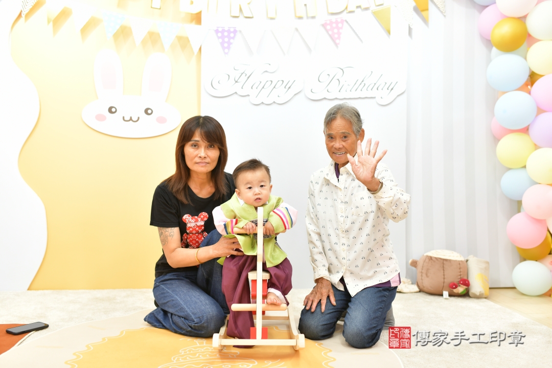 傳家手工印章台中店、抓周