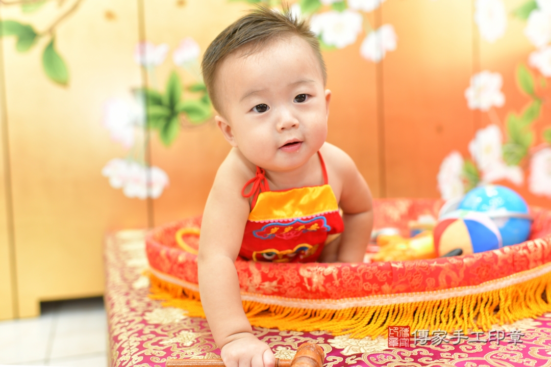 傳家手工印章台中店、抓周