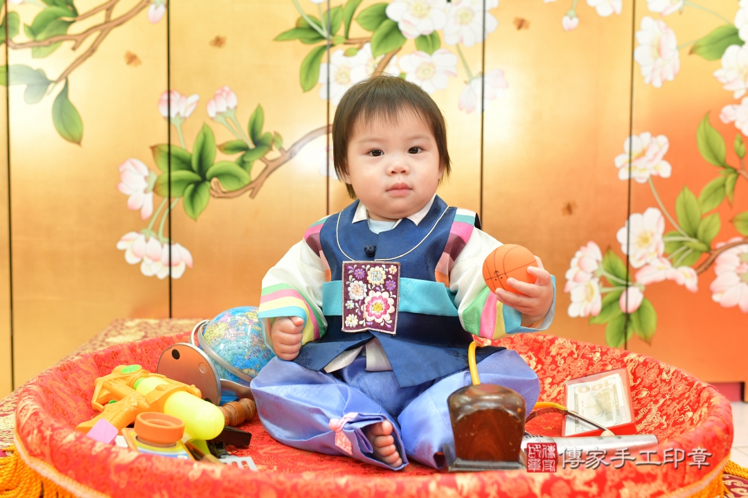傳家手工印章台中店、抓周