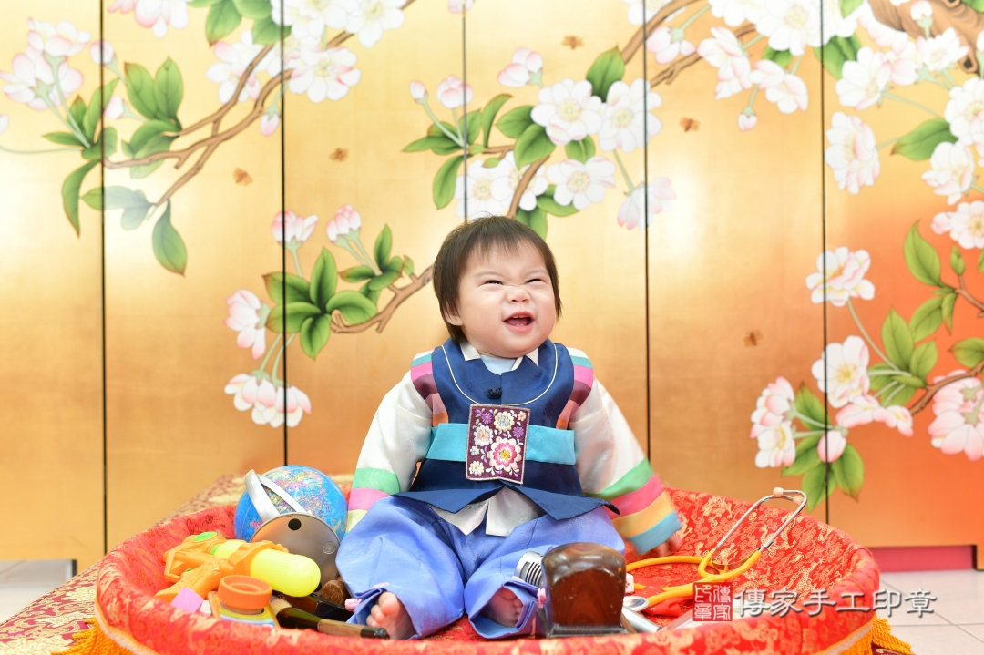 傳家手工印章台中店、抓周