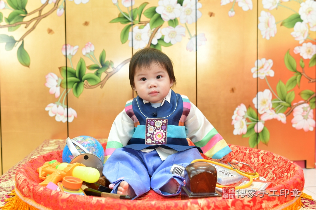 傳家手工印章台中店、抓周