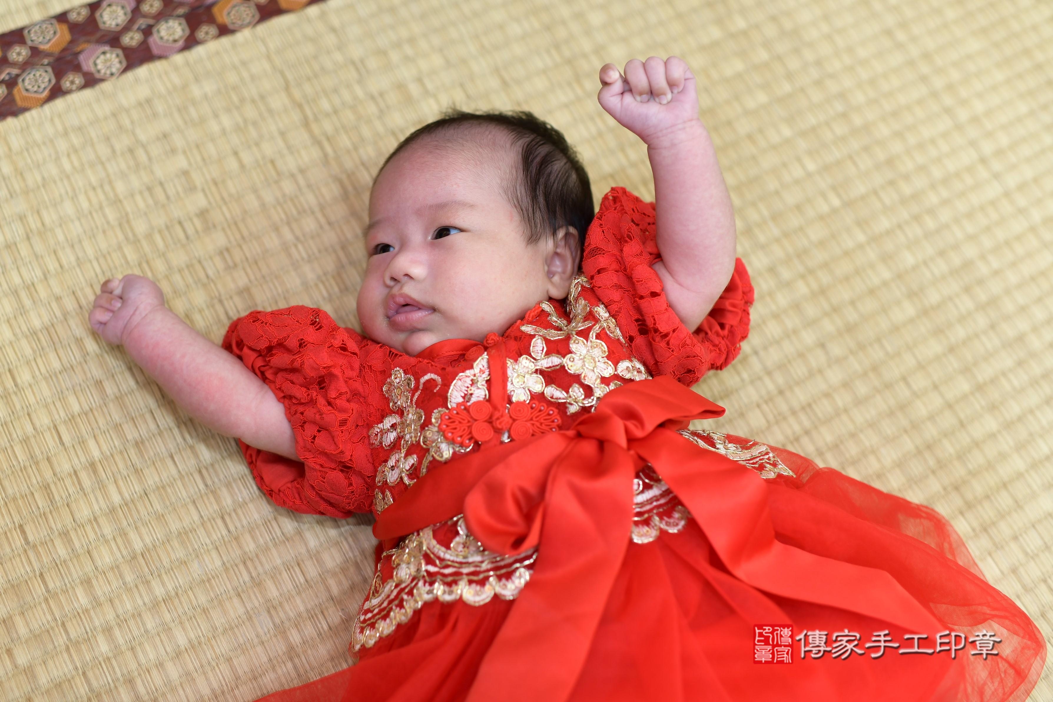 傳家手工印章台南店、剃頭、中國風會場、傳家嬰兒古禮、吉祥話、抓周道具物品24種、拍照。抓周證書。寶寶抓周、滿周歲、生日快樂、祝福 傳家手工印章台南店、剃頭、中國風會場、傳家嬰兒古禮、吉祥話、抓周道具物品24種、拍照。抓周證書。寶寶抓周、滿周歲、生日快樂、祝福