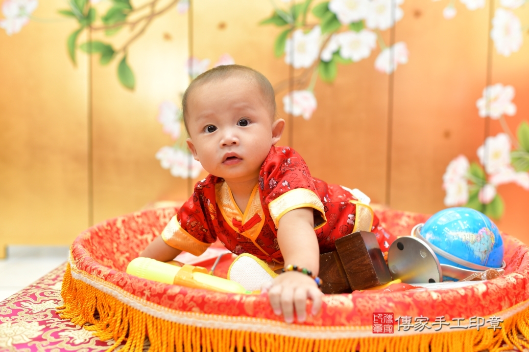 傳家手工印章台中店、抓周