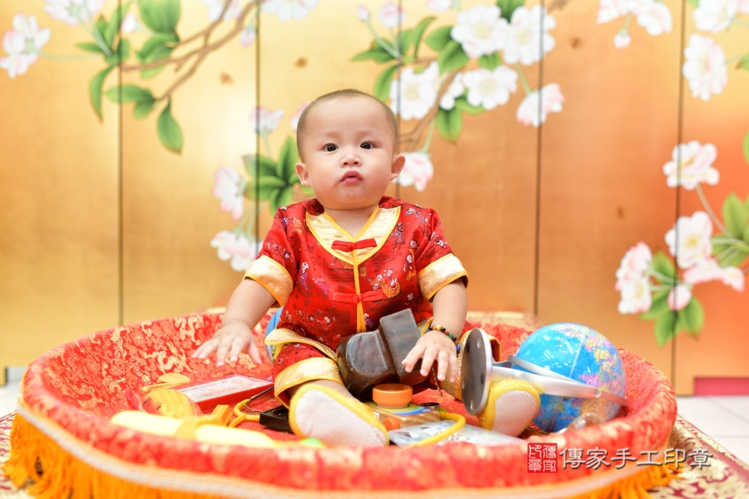 傳家手工印章台中店、抓周