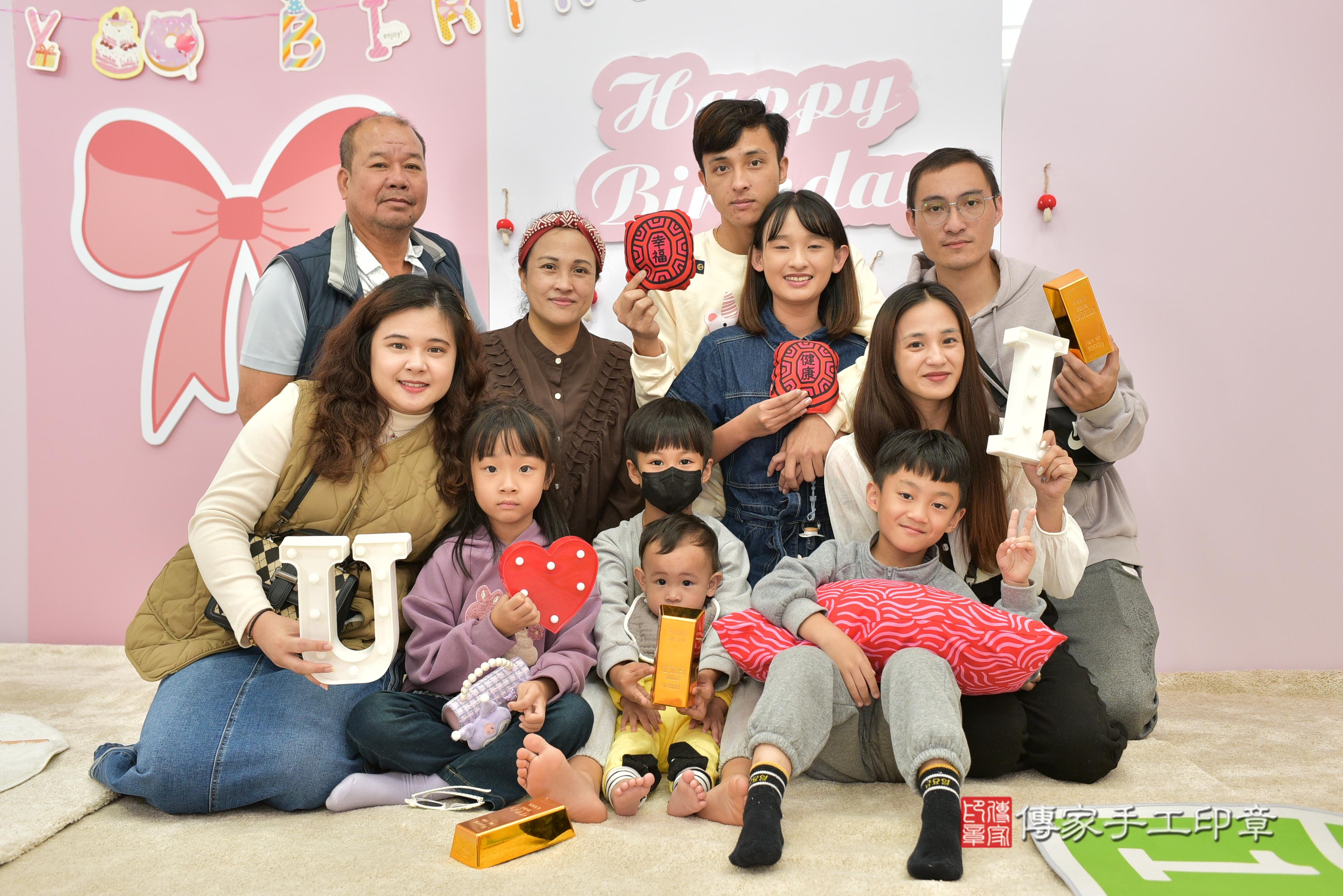 寶寶一歲生日意義非凡，人生當中第一個生日。傳家桃園店區澤澤寶 .....，案例照