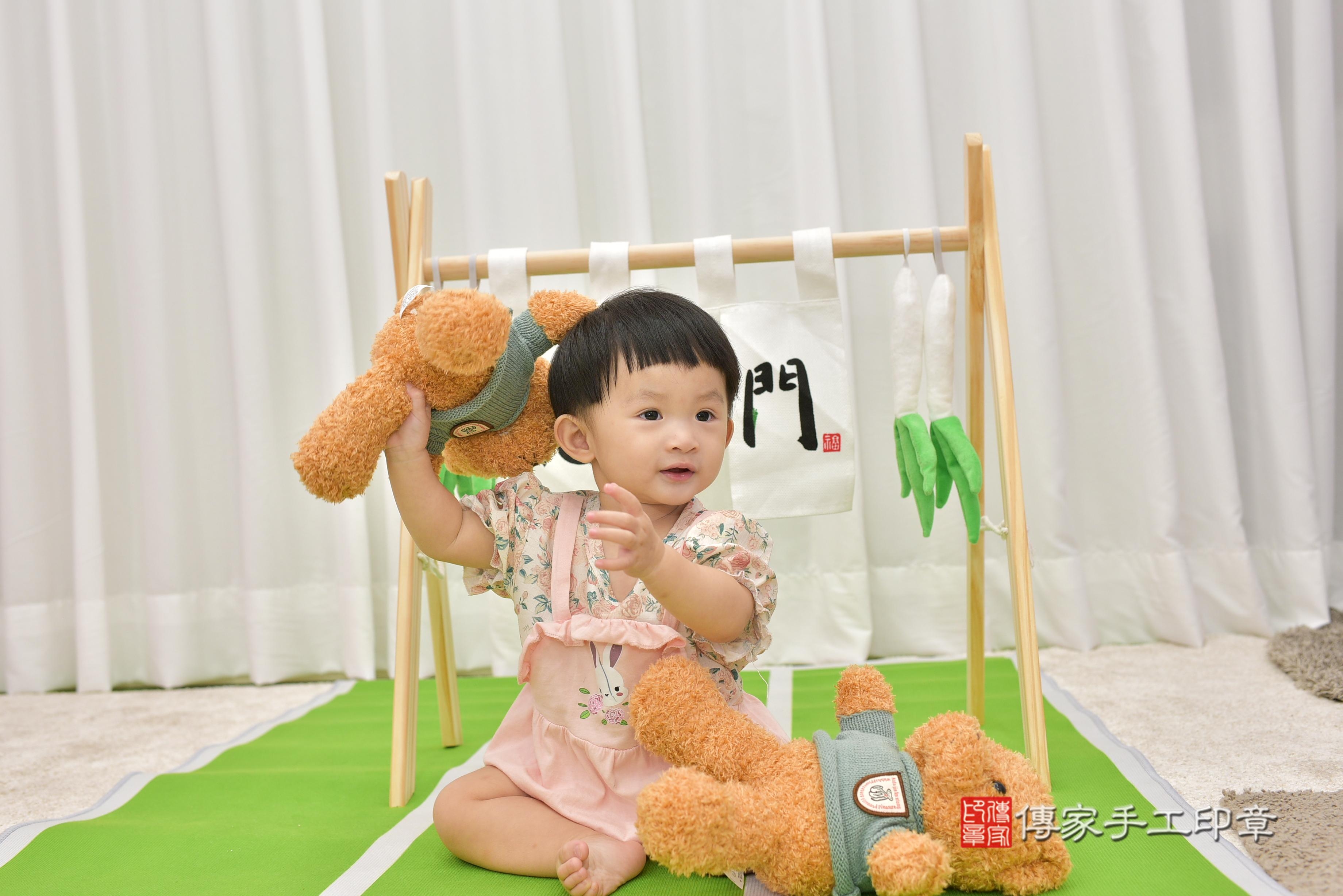 寶寶剃頭剪髮全紀錄：創造最溫馨的成長回憶！傳家桃園店區婉婉寶 .....，案例照