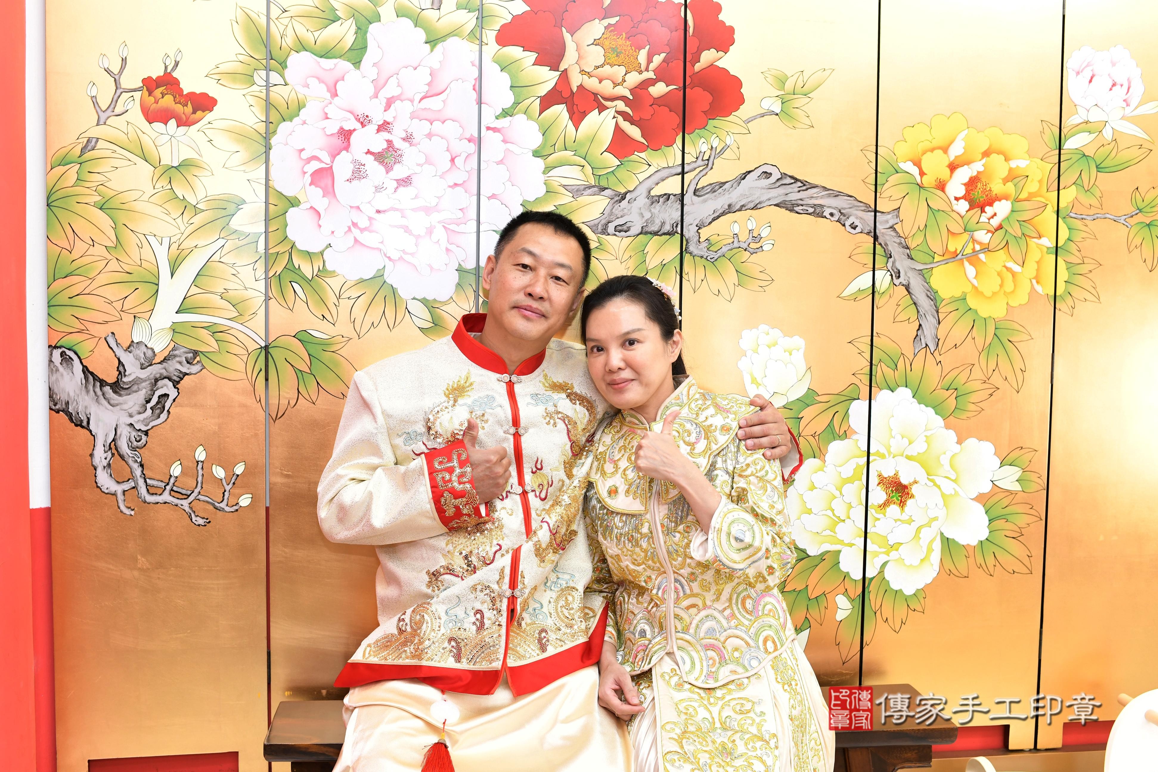 傳家手工印章高雄店、抓周、度脺、美式風會場、傳家嬰兒古禮、吉祥話、抓周道具物品24種、拍照。抓周證書。寶寶抓周、滿周歲、生日快樂、祝福 傳家手工印章高雄店、抓周、度脺、美式風會場、傳家嬰兒古禮、吉祥話、抓周道具物品24種、拍照。抓周證書。寶寶抓周、滿周歲、生日快樂、祝福