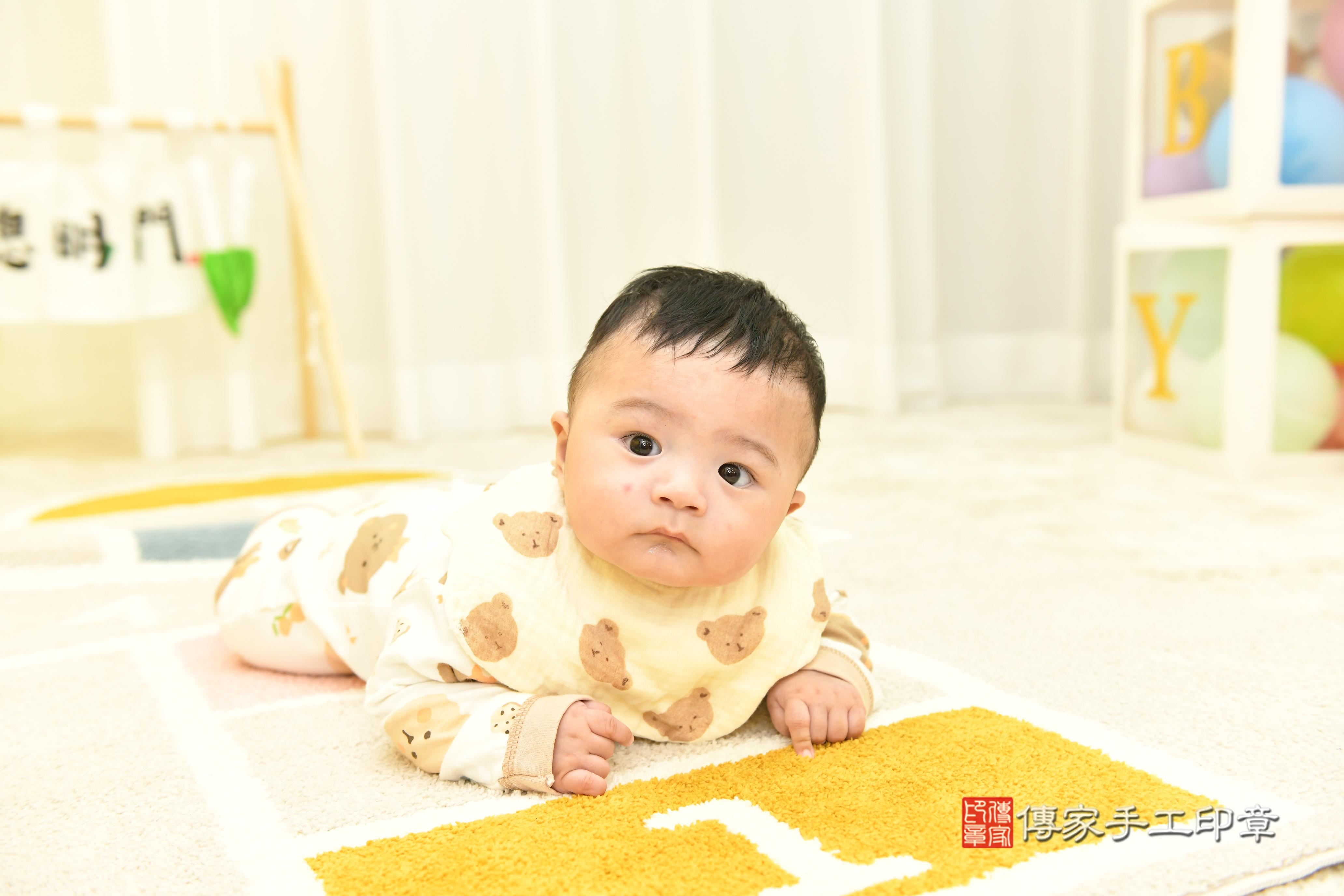 傳家手工印章台南店、抓周、度脺、中國風會場、傳家嬰兒古禮、吉祥話、抓周道具物品24種、拍照。抓周證書。寶寶抓周、滿周歲、生日快樂、祝福 傳家手工印章台南店、抓周、度脺、中國風會場、傳家嬰兒古禮、吉祥話、抓周道具物品24種、拍照。抓周證書。寶寶抓周、滿周歲、生日快樂、祝福