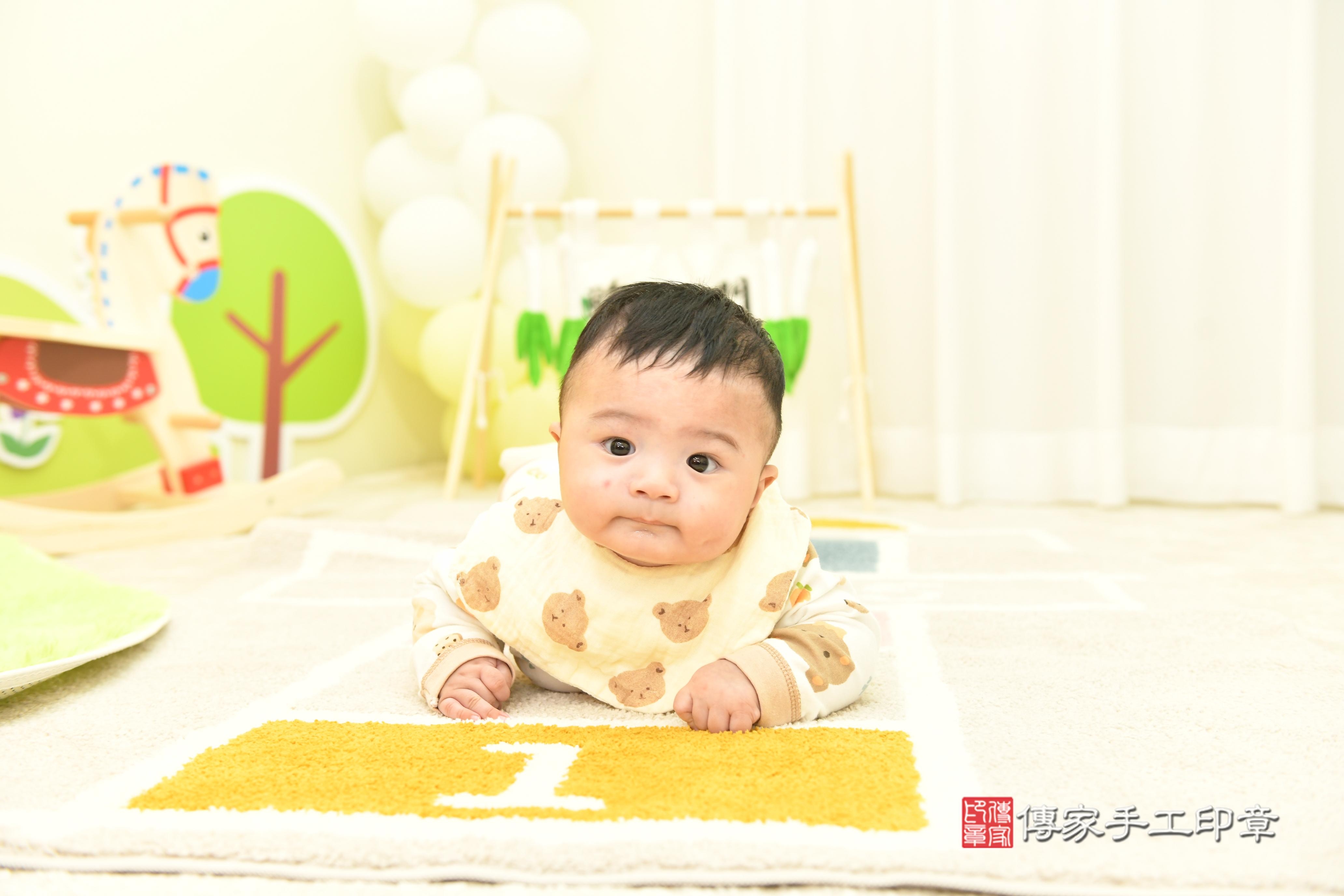 傳家手工印章台南店、抓周、度脺、中國風會場、傳家嬰兒古禮、吉祥話、抓周道具物品24種、拍照。抓周證書。寶寶抓周、滿周歲、生日快樂、祝福 傳家手工印章台南店、抓周、度脺、中國風會場、傳家嬰兒古禮、吉祥話、抓周道具物品24種、拍照。抓周證書。寶寶抓周、滿周歲、生日快樂、祝福