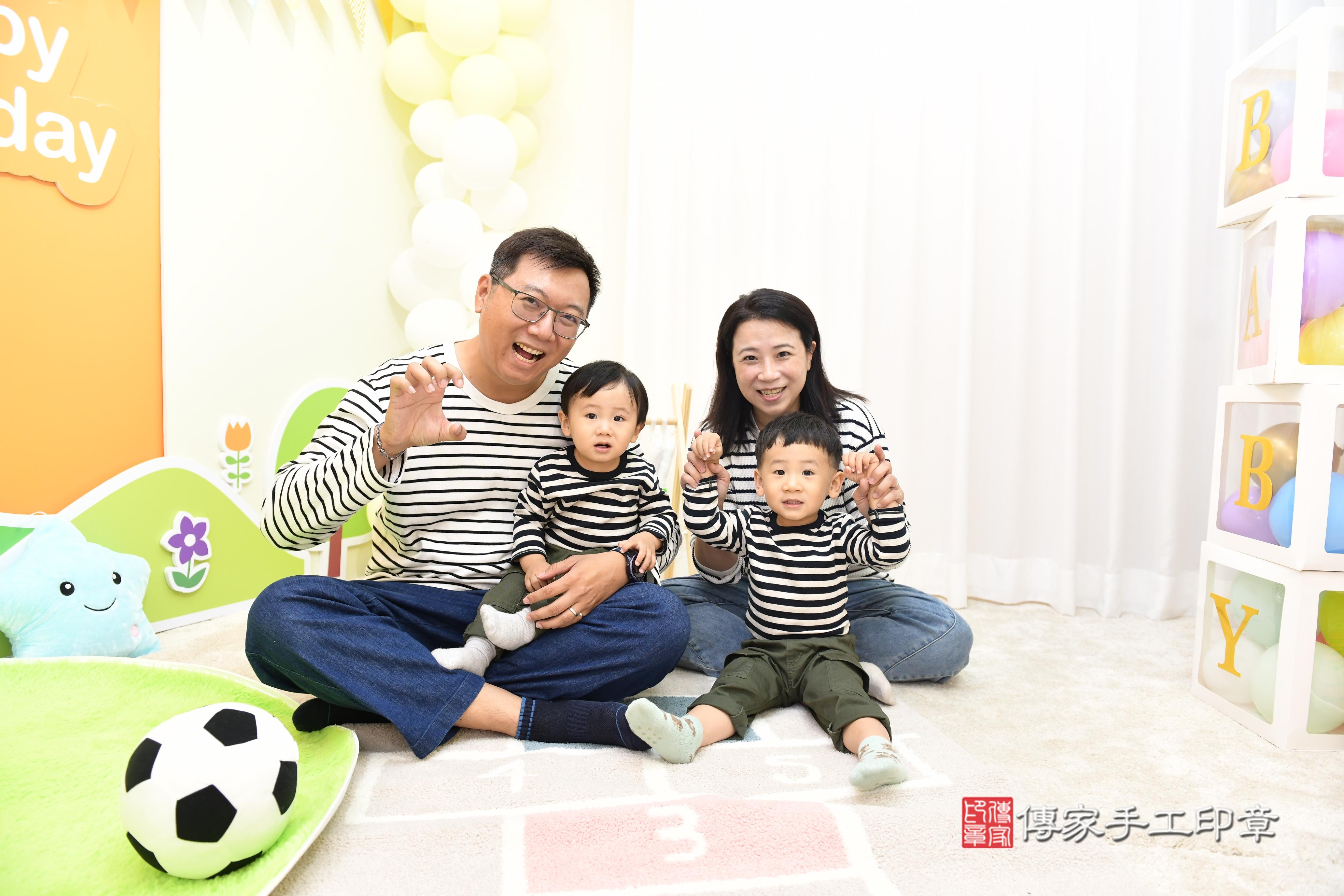 從古時傳承至今的「抓周」儀式，是寶寶滿周歲時的重要禮俗之一。 .....，案例照