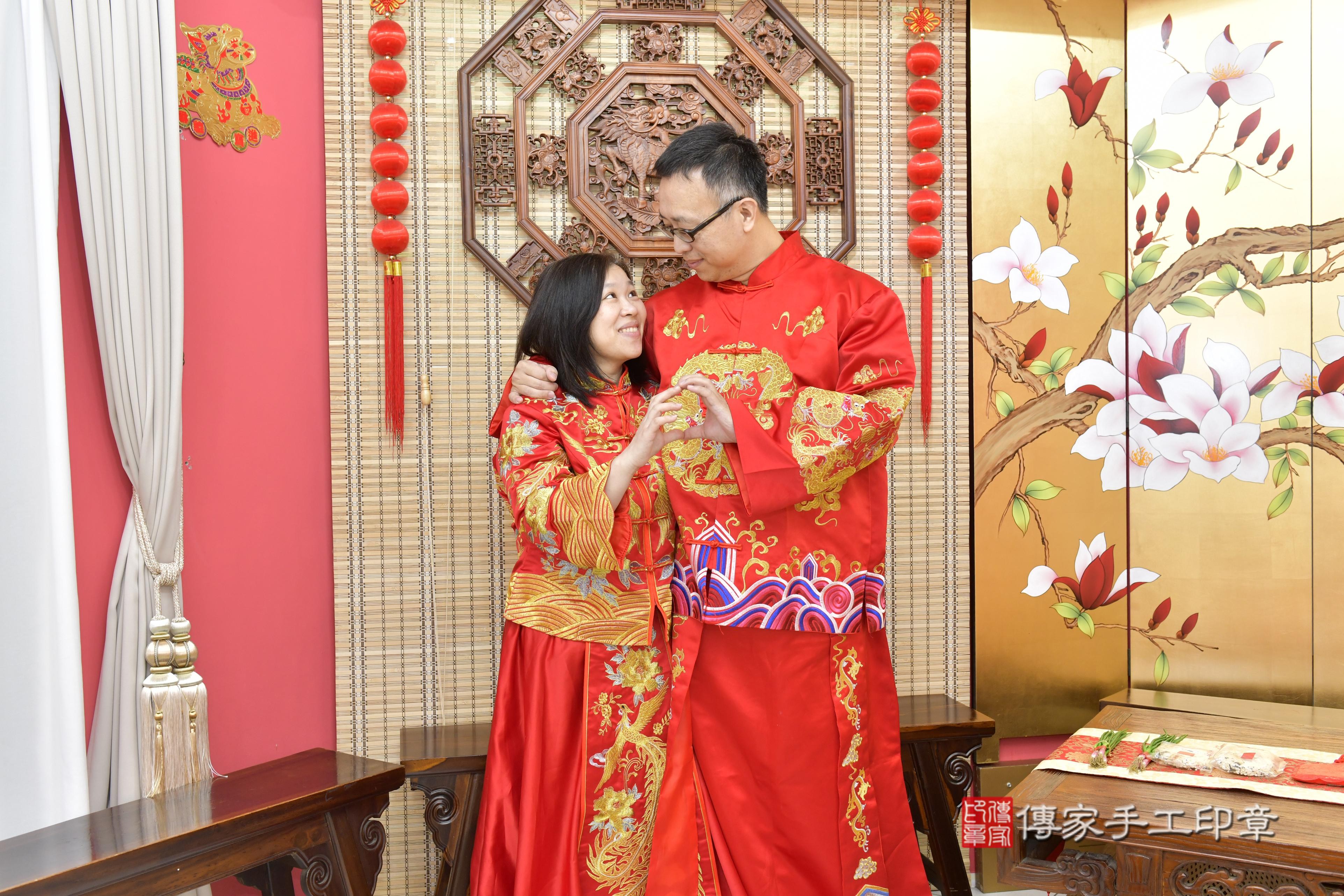 傳家手工印章新竹店、抓周、度脺、中國風會場、傳家嬰兒古禮、吉祥話、抓周道具物品24種、拍照。抓周證書。寶寶抓周、滿周歲、生日快樂、祝福