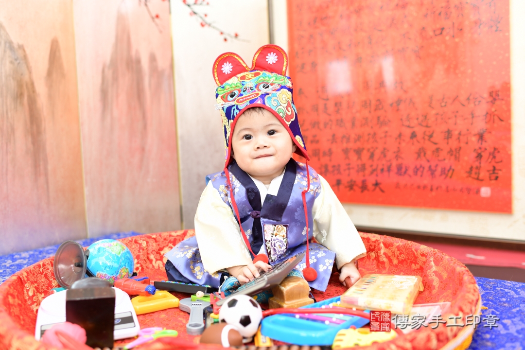 傳家手工印章台北店、抓周