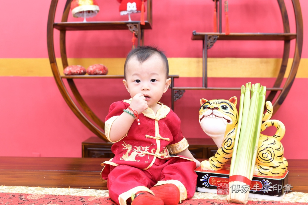 傳家手工印章台北店、抓周