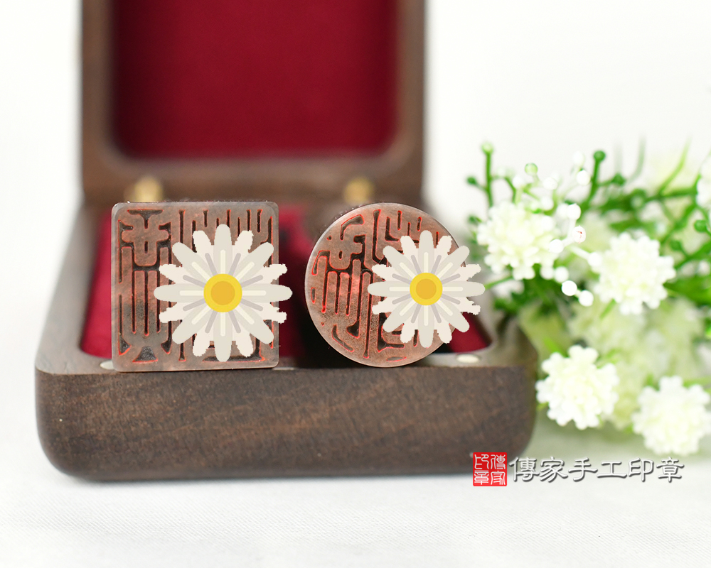 閃閃發光星河瀑布 銀曜石臍帶印章、胎毛印章、發財章 傳家手工印章台中店115.1.2 閃閃發光星河瀑布 銀曜石臍帶印章、胎毛印章、發財章 傳家手工印章台中店115.1.2