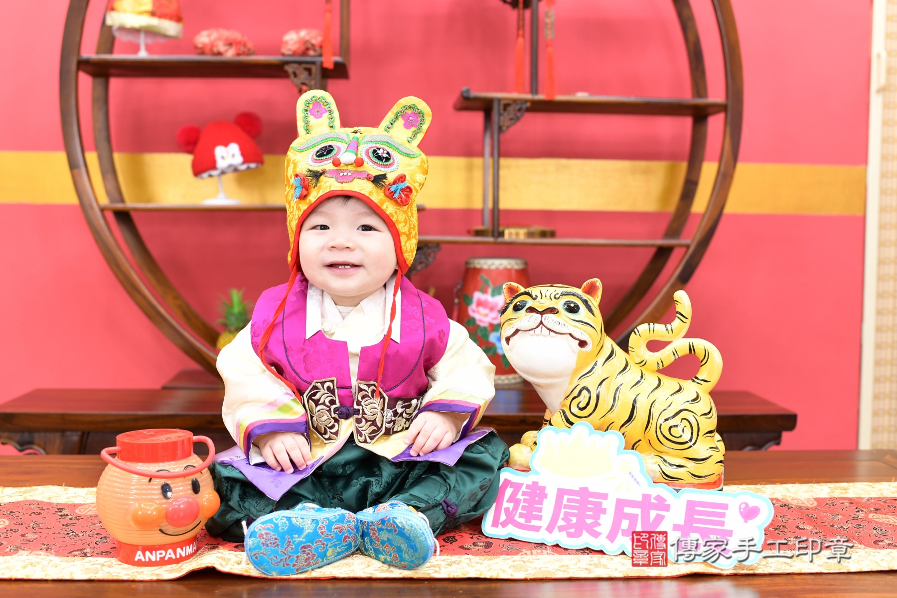 2026-01-06從古時傳承至今的「抓周」儀式，是寶寶滿周歲時的重要禮俗之一。台北市小瑀寶貝抓周推薦：傳家台北店抓周度脺中國風會場，嬰兒古禮抓周流程儀式吉祥話、抓周道具物品24種、拍照。抓周證書。2025.10.16照：0