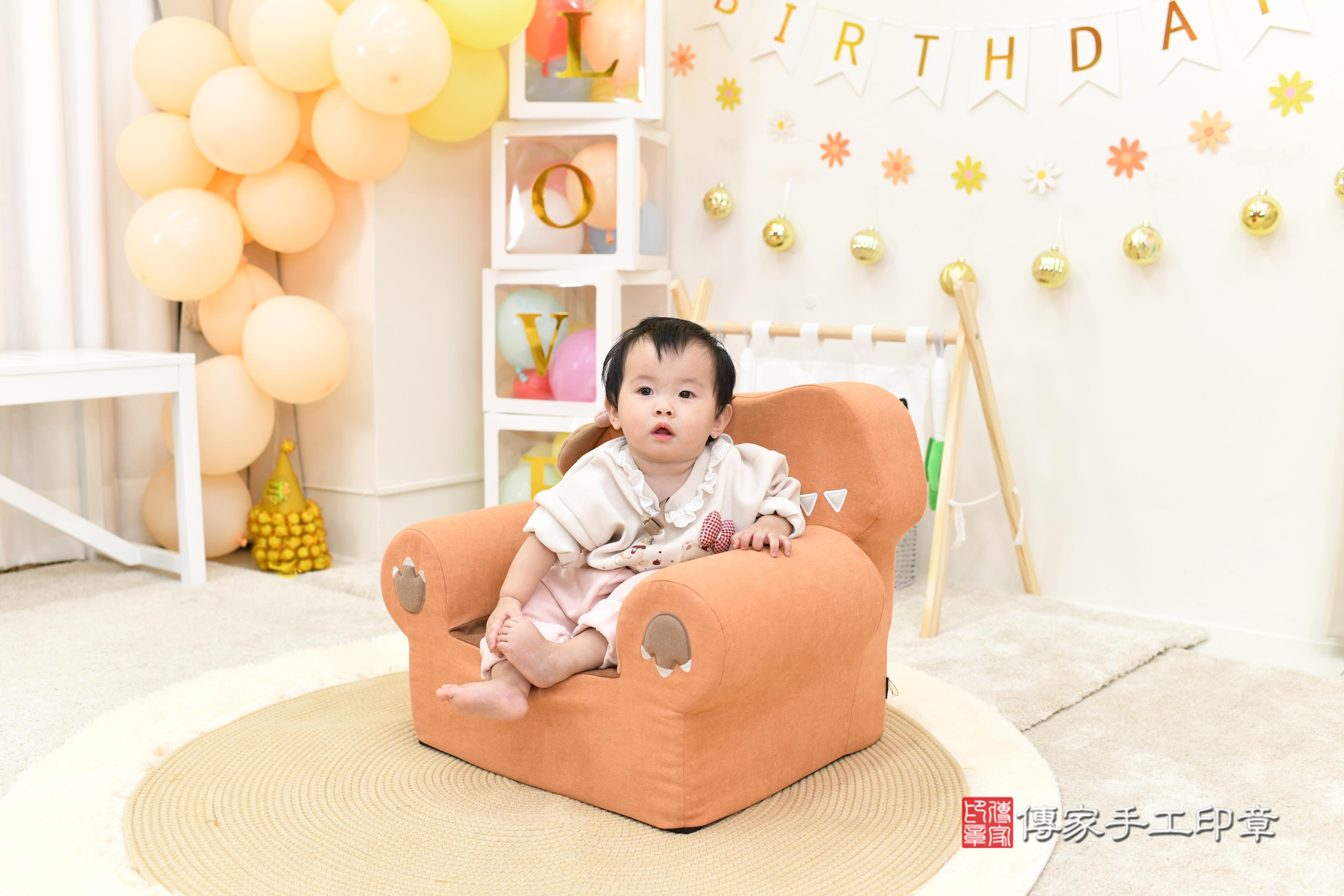 抓周儀式全紀錄：寶寶的未來小預言！高雄市鳳山區晴晴寶貝抓周推 .....，案例照