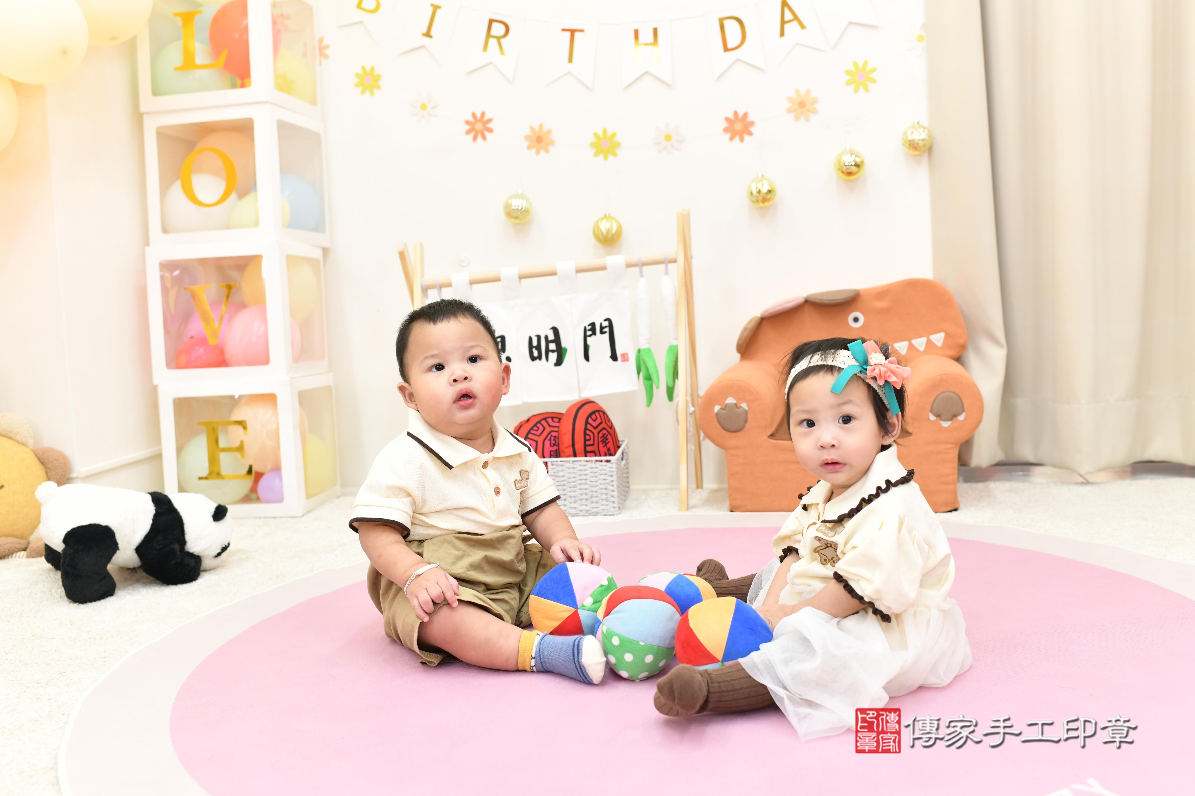 小手大未來，抓週儀式精彩呈現！高雄市鳳山區鴒鴒&璋璋雙胞胎寶 .....，案例照
