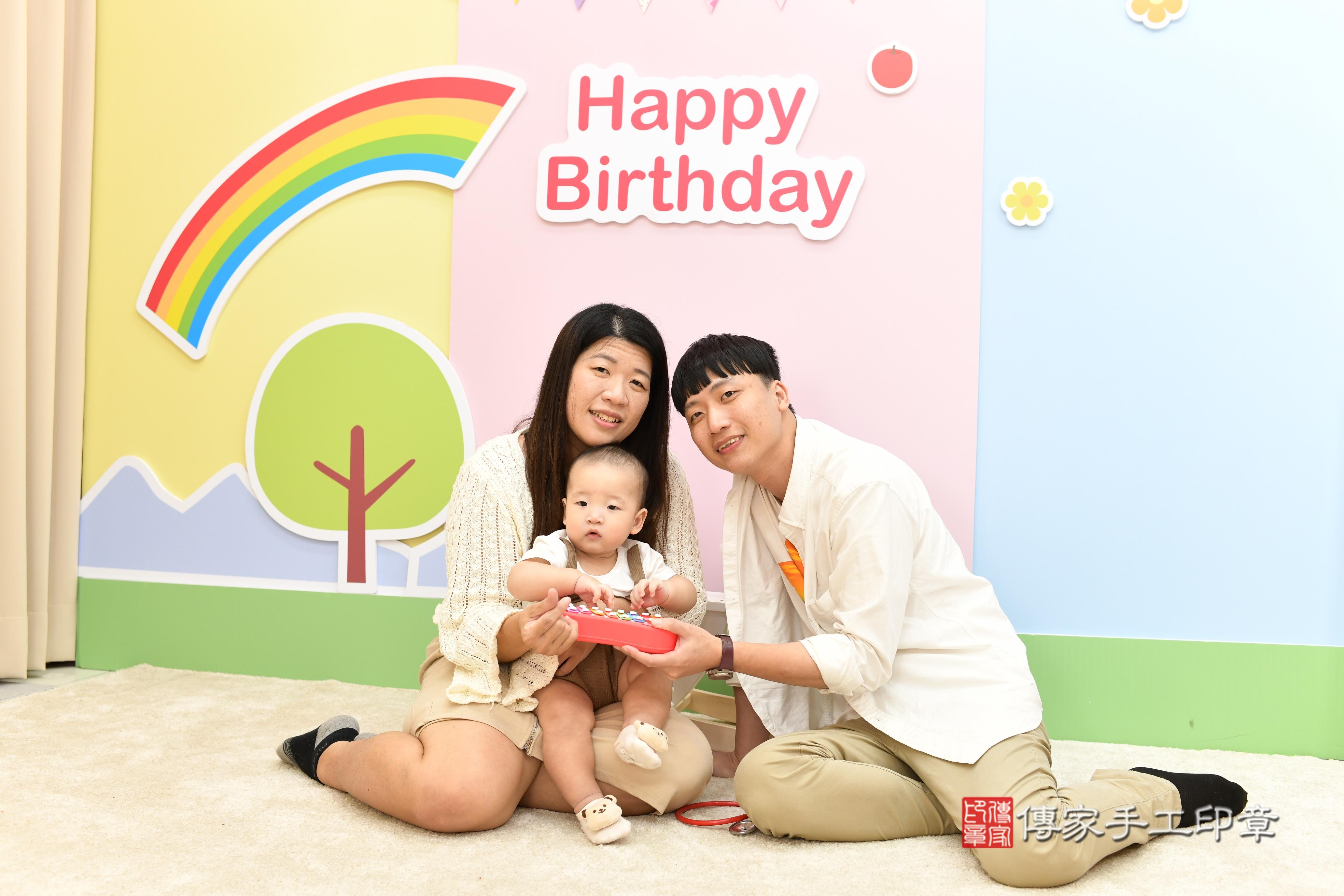 幸福成長的第一步：抓週儀式精采回顧。高雄市鳳山區淵淵寶貝抓周 .....，案例照