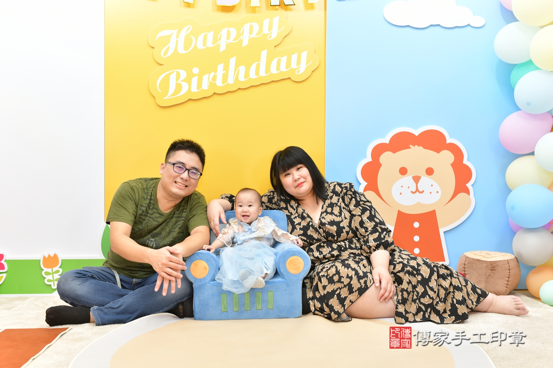 2026-01-21抓週儀式全紀錄：寶寶的未來小預言！台中市琋琋寶貝抓周推薦：傳家台中店抓周度脺美式風格會場，嬰兒古禮抓周流程儀式吉祥話、抓周道具物品24種、拍照。抓周證書。2025.11.24照：1