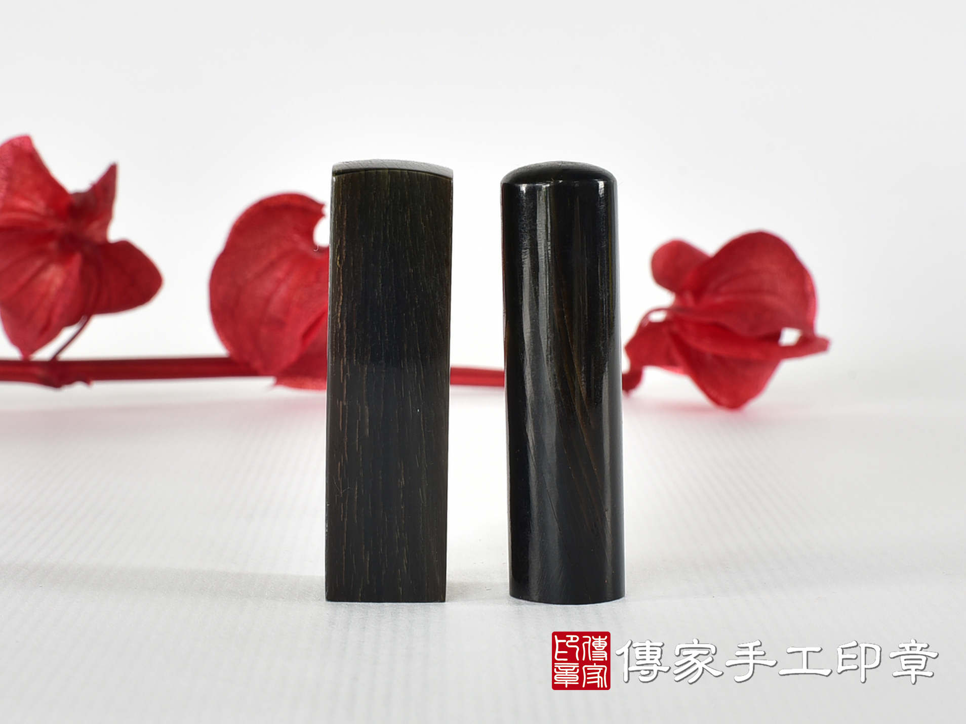 壓克力印章-仿黑牛角系列 (4分方章+圓章-1.2公分,高度4.5公分) 1.jpg