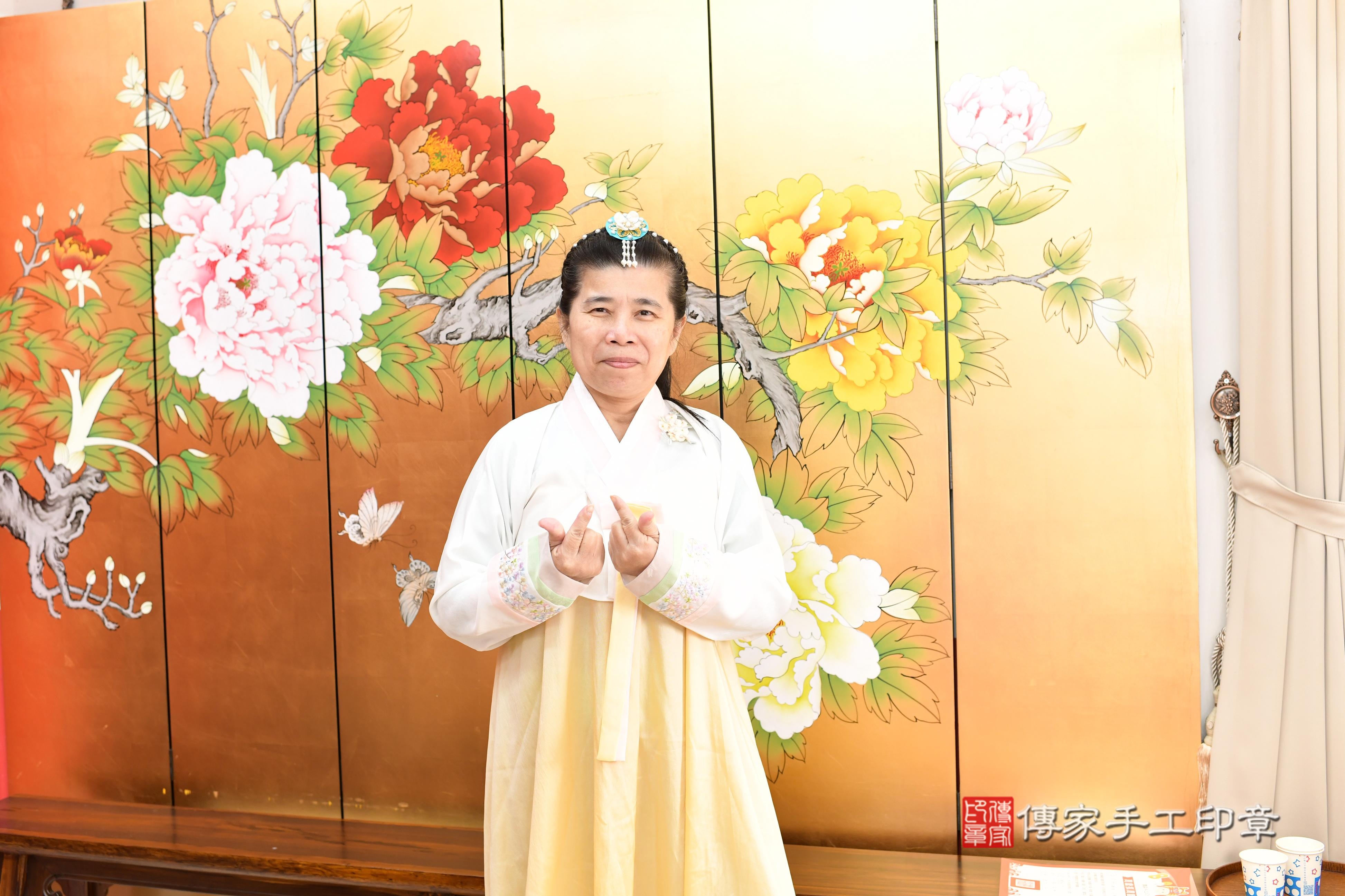 傳家手工印章高雄店、抓周、度脺、美式風會場、傳家嬰兒古禮、吉祥話、抓周道具物品24種、拍照。抓周證書。寶寶抓周、滿周歲、生日快樂、祝福