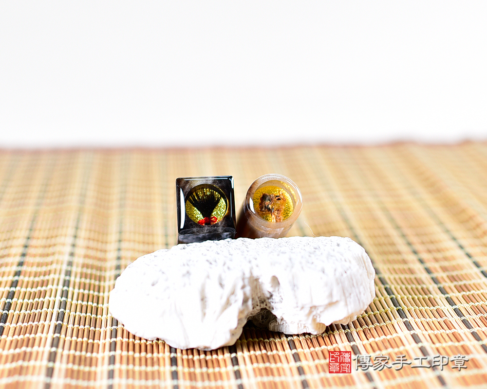 堅毅不拔！紋路特殊的赤牛角臍帶胎毛印章、印鑑章、銀行印章 傳家手工印章新北店   2026.2.15