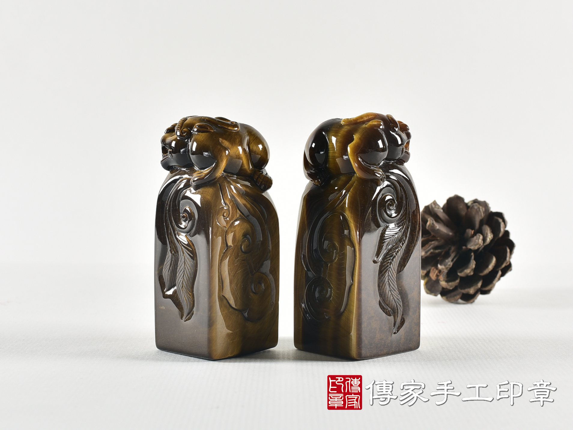 頂級虎眼石精雕貔貅廟章:廟章、神明印章(3X3X高7.5公分) 8.jpg