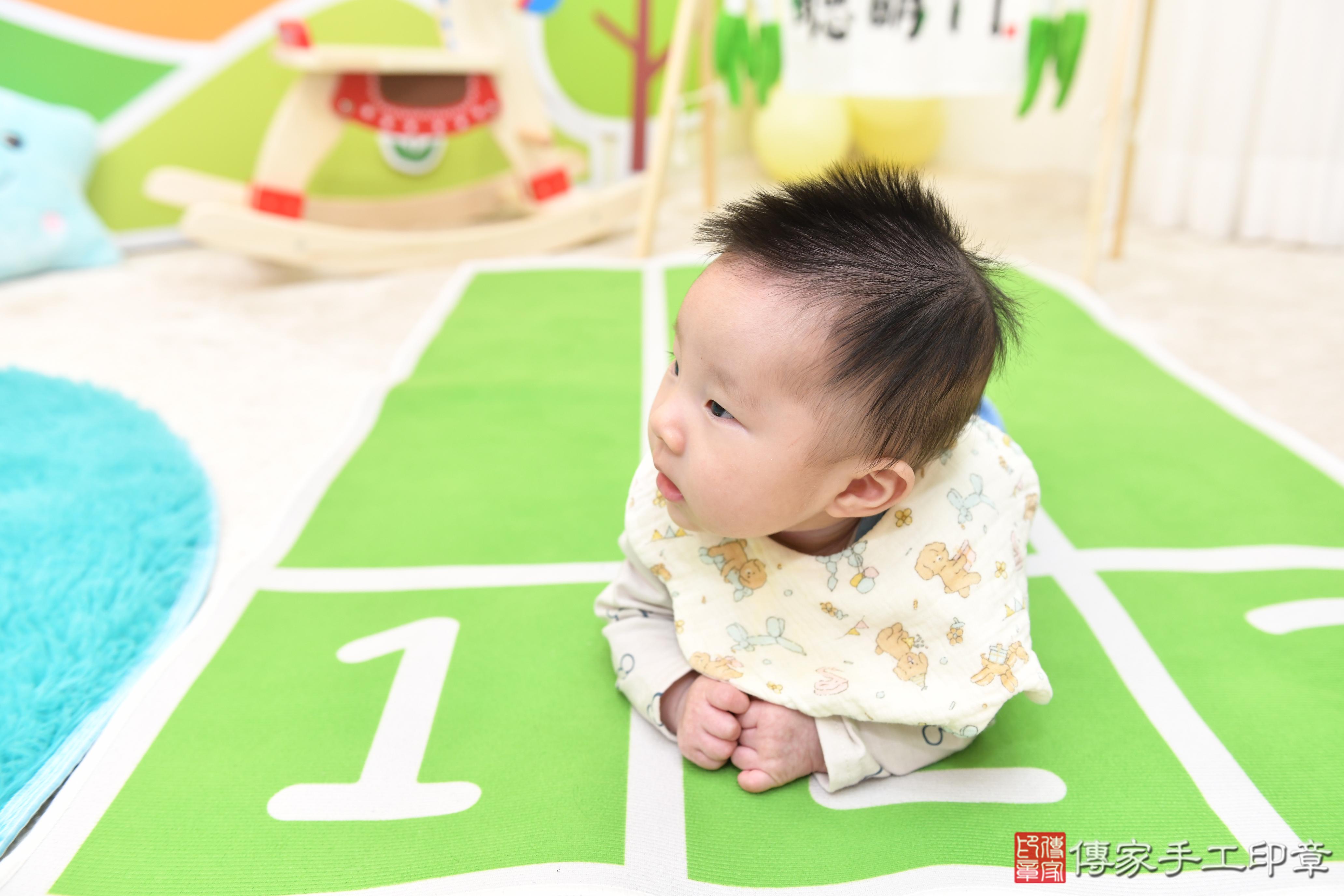 傳家手工印章台南店、抓周、度脺、美式風會場、傳家嬰兒古禮、吉祥話、抓周道具物品24種、拍照。抓周證書。寶寶抓周、滿周歲、生日快樂、祝福 傳家手工印章台南店、抓周、度脺、美式風會場、傳家嬰兒古禮、吉祥話、抓周道具物品24種、拍照。抓周證書。寶寶抓周、滿周歲、生日快樂、祝福