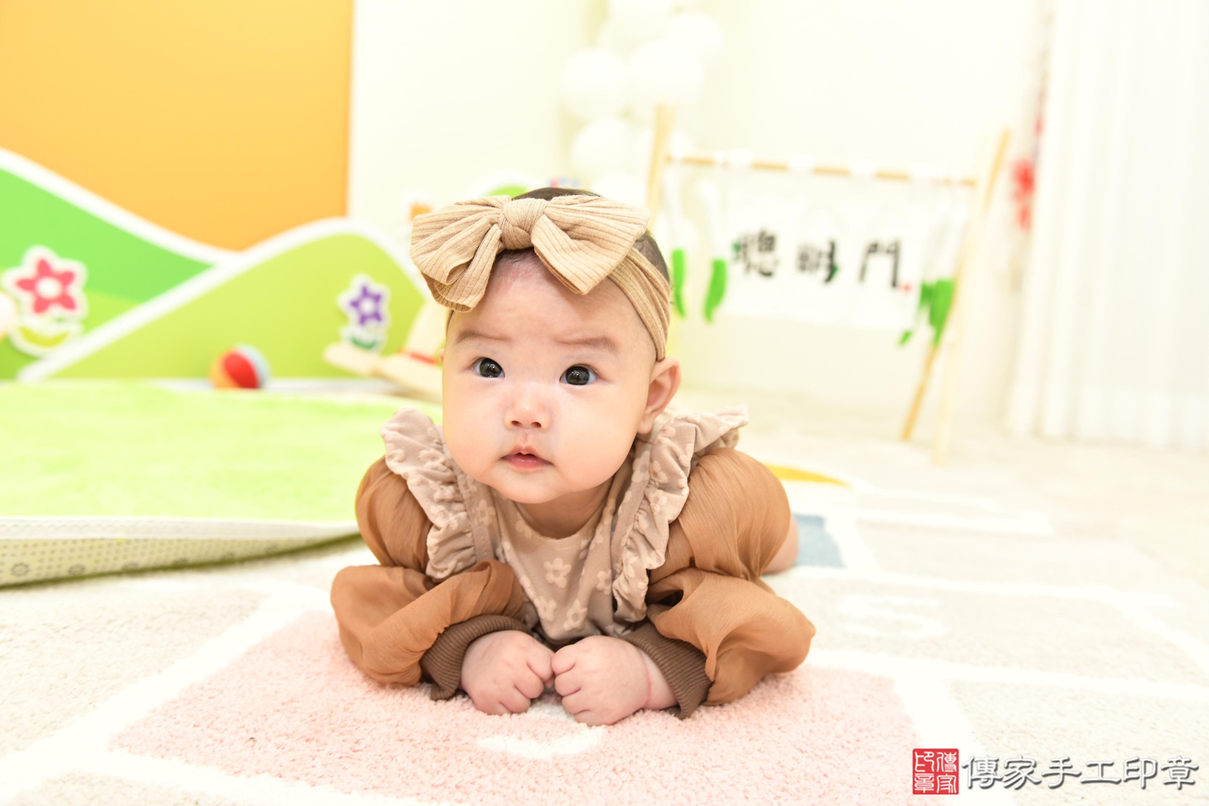 傳家手工印章台南店、抓周、度脺、美式風會場、傳家嬰兒古禮、吉祥話、抓周道具物品24種、拍照。抓周證書。寶寶抓周、滿周歲、生日快樂、祝福 傳家手工印章台南店、抓周、度脺、美式風會場、傳家嬰兒古禮、吉祥話、抓周道具物品24種、拍照。抓周證書。寶寶抓周、滿周歲、生日快樂、祝福