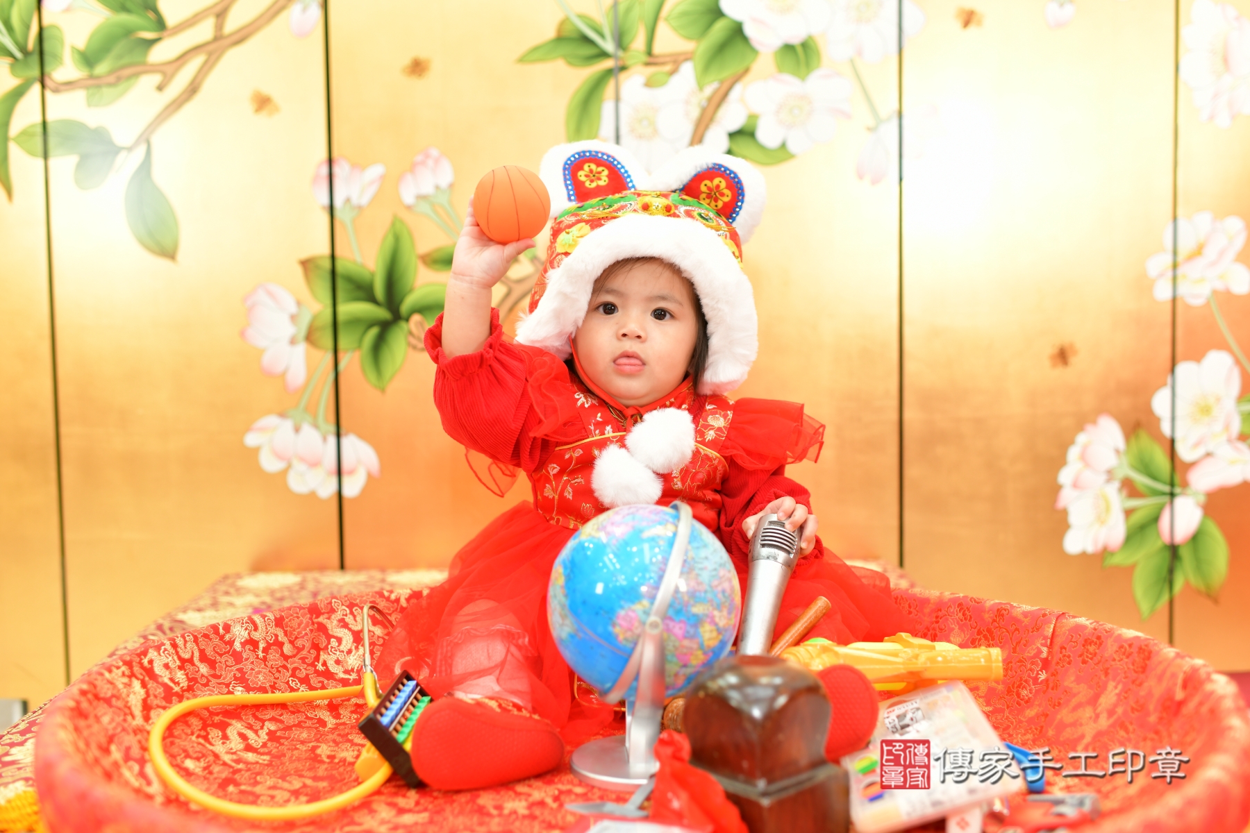 一歲抓週，百般祝福圍繞！台中市 .....