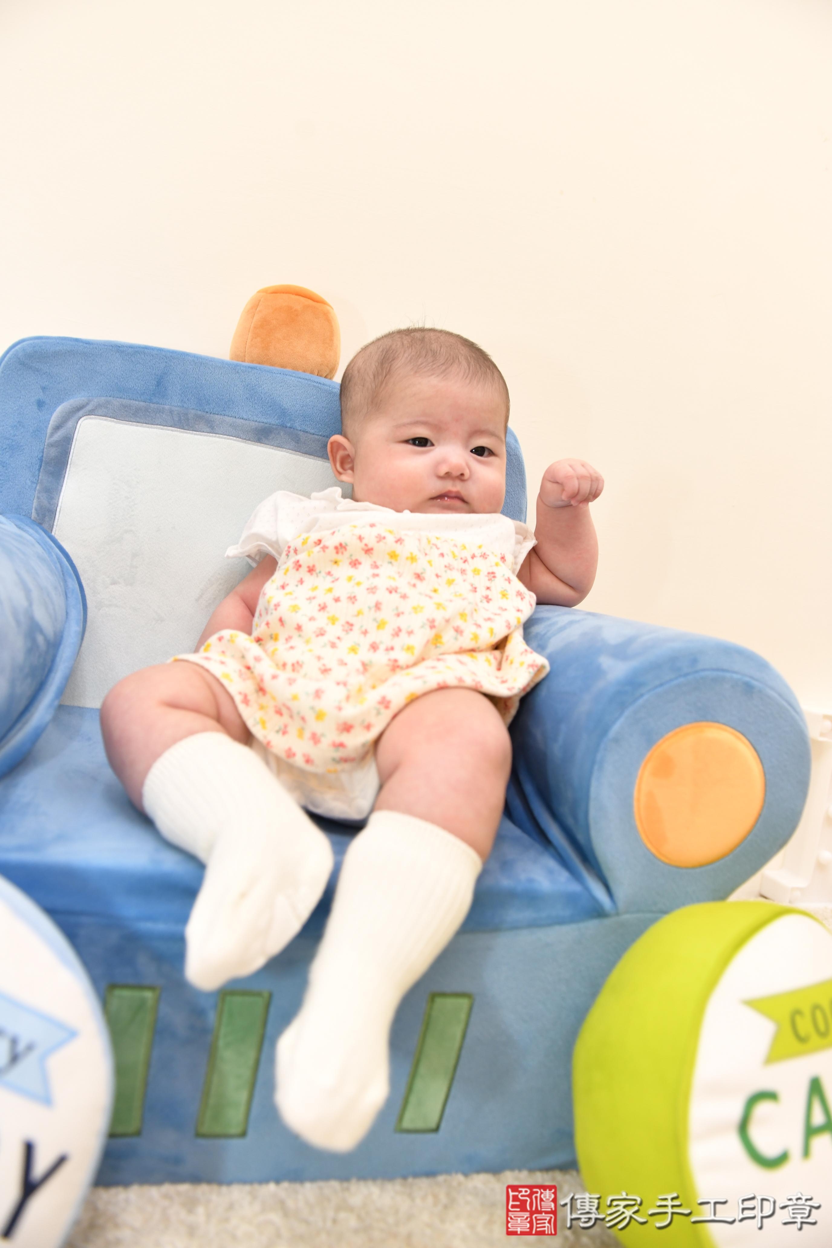 傳家手工印章台南店、抓周、度脺、美式風會場、傳家嬰兒古禮、吉祥話、抓周道具物品24種、拍照。抓周證書。寶寶抓周、滿周歲、生日快樂、祝福 傳家手工印章台南店、抓周、度脺、美式風會場、傳家嬰兒古禮、吉祥話、抓周道具物品24種、拍照。抓周證書。寶寶抓周、滿周歲、生日快樂、祝福