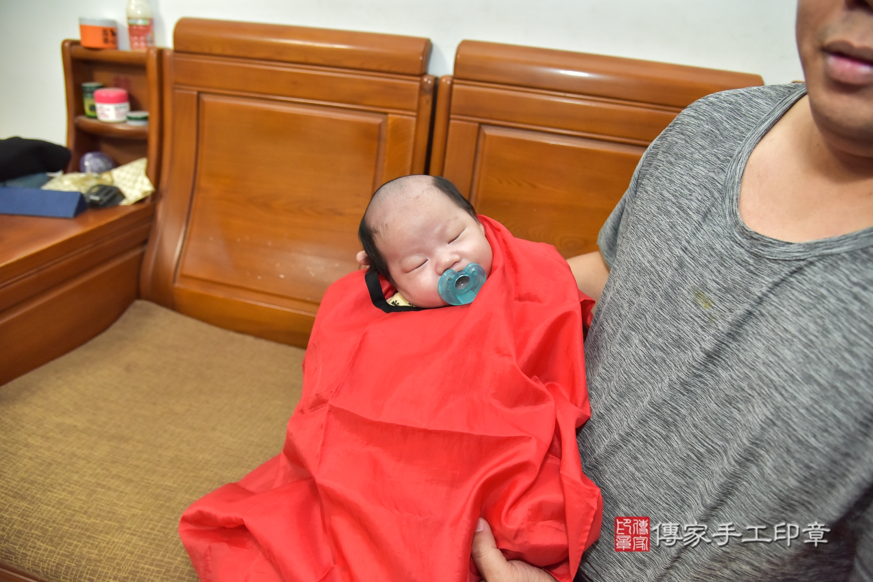 傳家手工印章新北店、抓周、度脺、剃頭、收涎、傳家嬰兒古禮