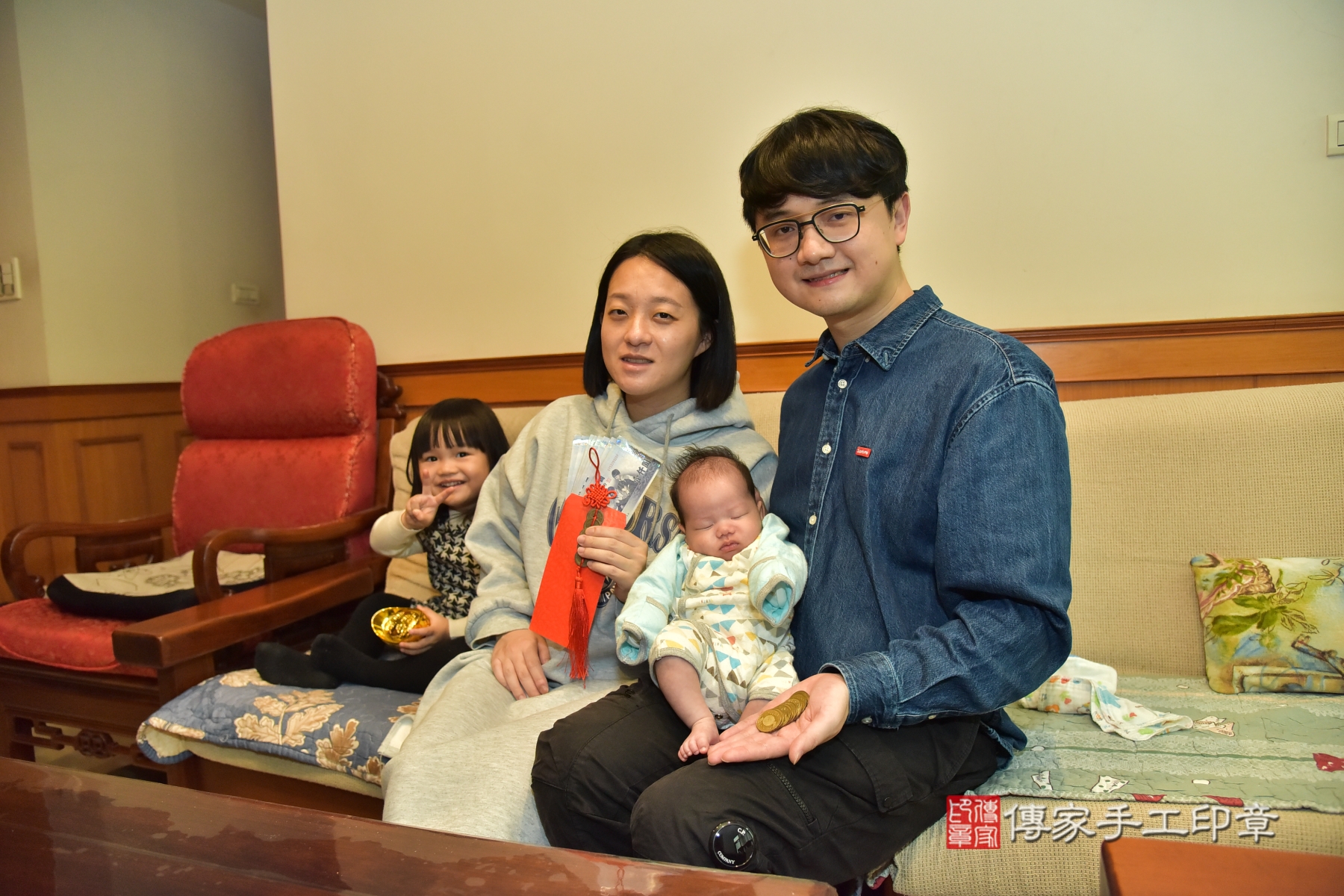 傳家手工印章新北店、抓周、度脺、剃頭、收涎、傳家嬰兒古禮