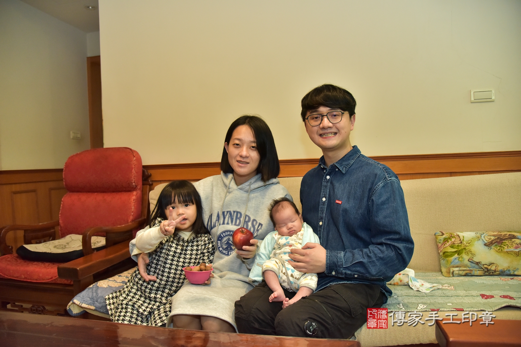 傳家手工印章新北店、抓周、度脺、剃頭、收涎、傳家嬰兒古禮