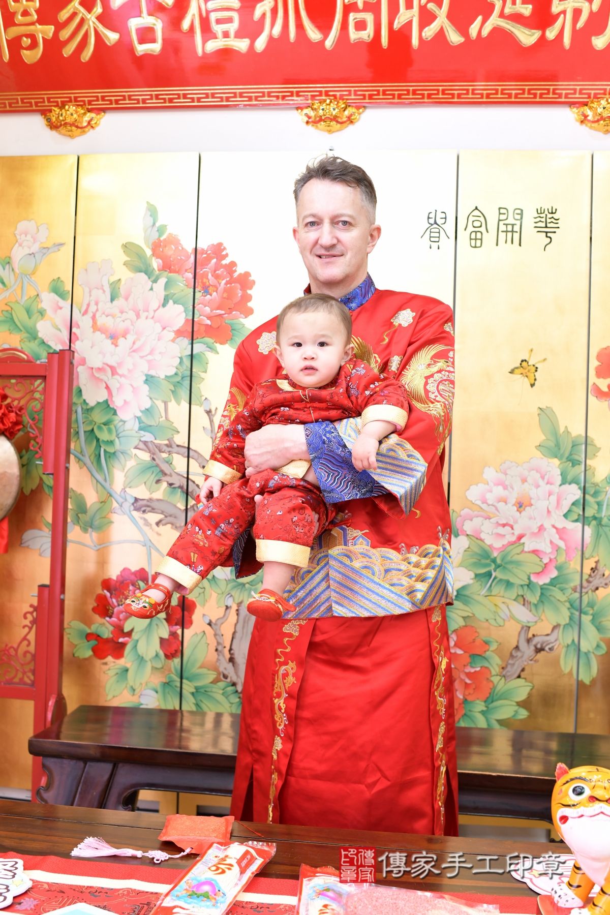 傳家手工印章台北店、抓周