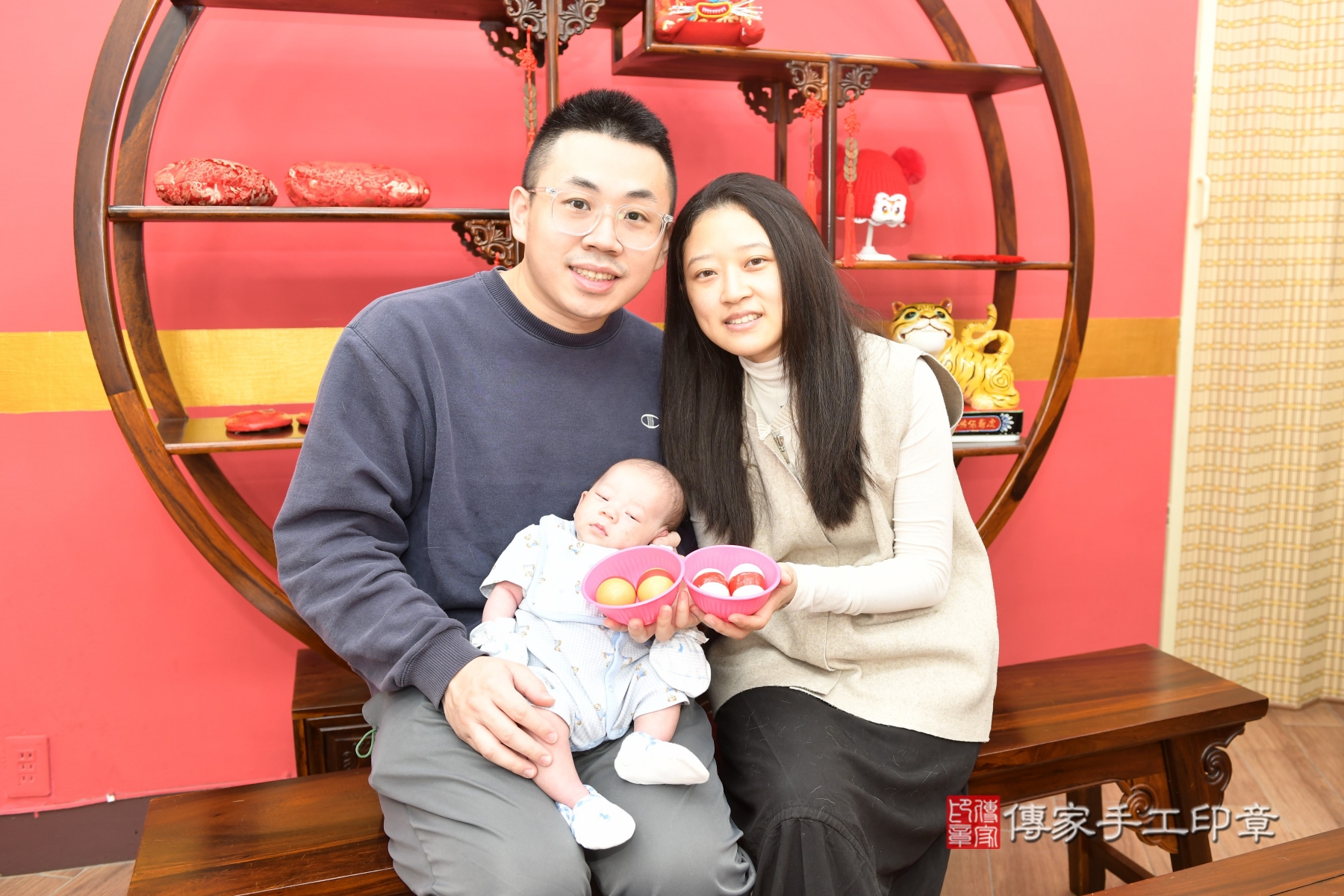 傳家手工印章台北店、抓周、度脺、剃頭、收涎、傳家嬰兒古禮