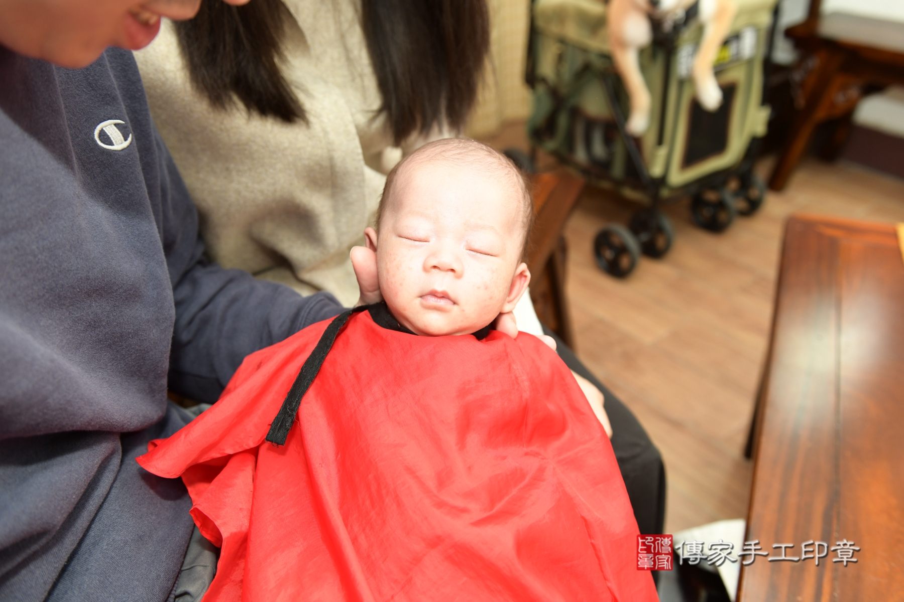 傳家手工印章台北店、抓周、度脺、剃頭、收涎、傳家嬰兒古禮